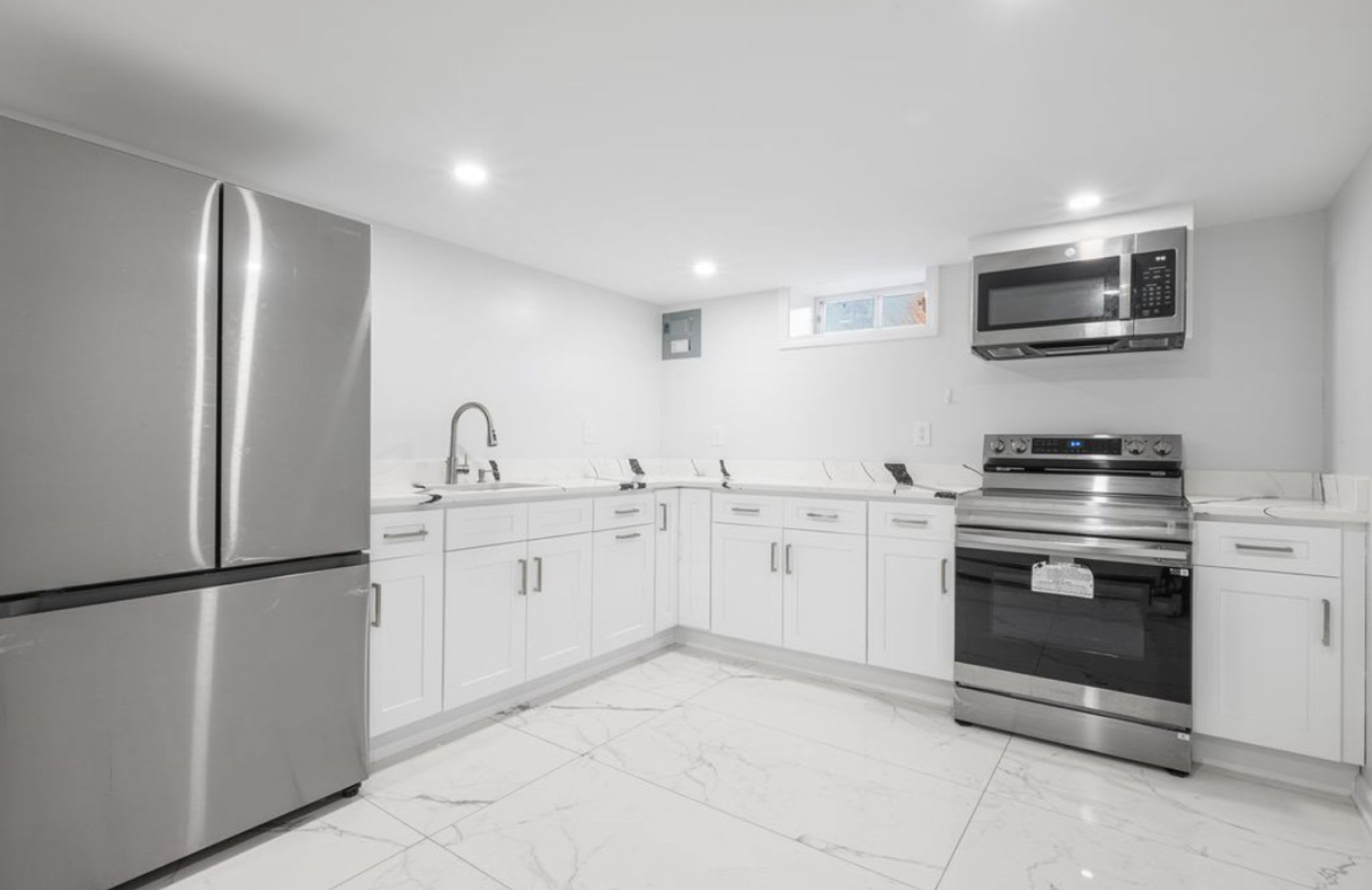 77 Alexander Avenue – photo 5
