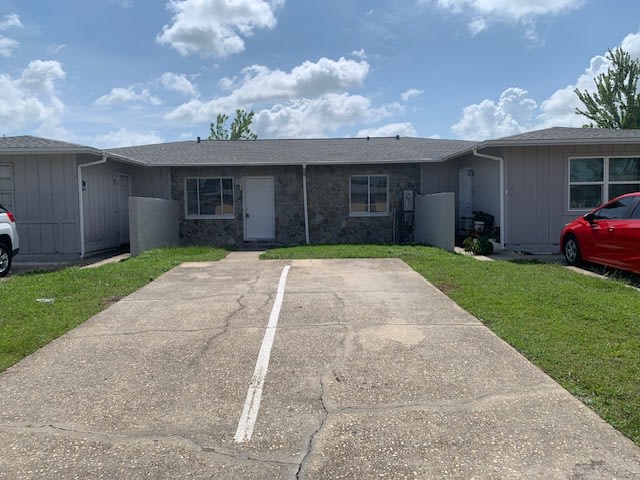 2533 JOHNSON DRIVE – photo 1