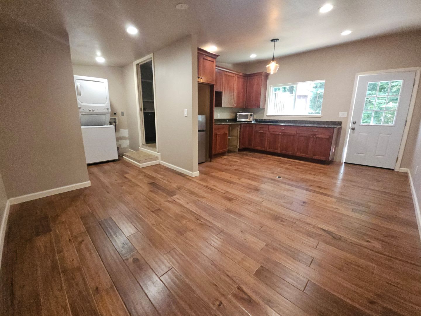 Beautiful, Serene Studio Nestled Among the Redwoods. – photo 4