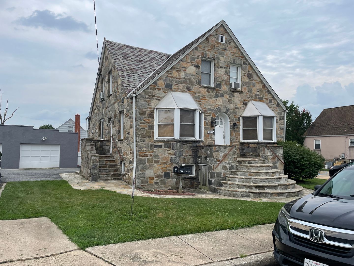 7837 Wendover Ave. – photo 1