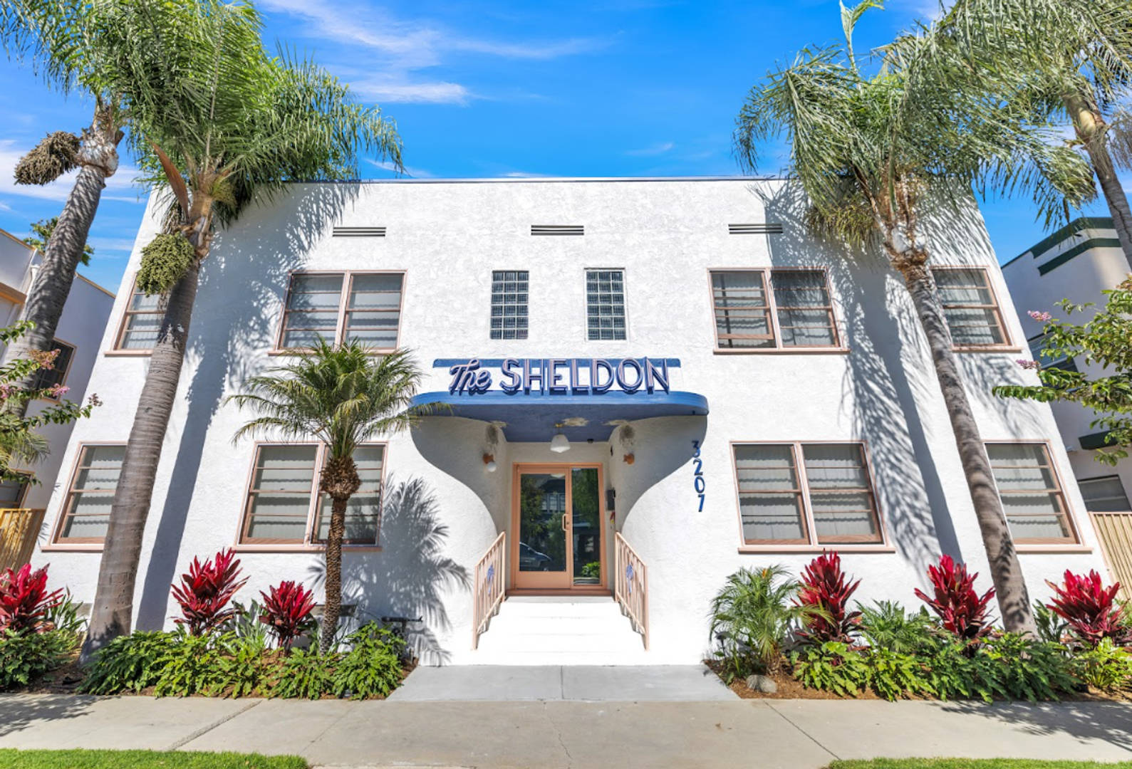 Newly Renovated Studio in Bluff Heights on 2nd Street – photo 2