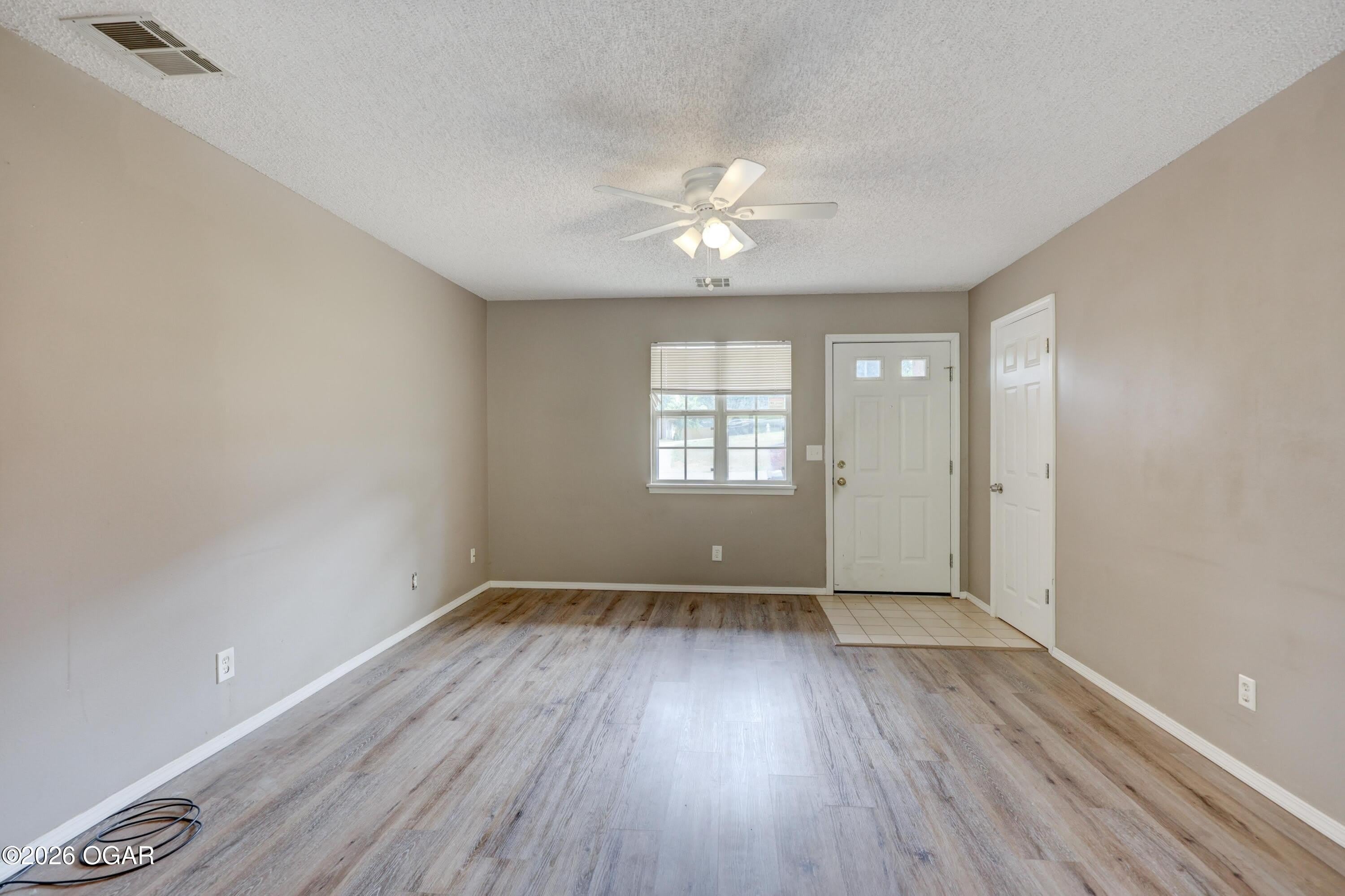 3812 N Indiana Avenue – photo 5