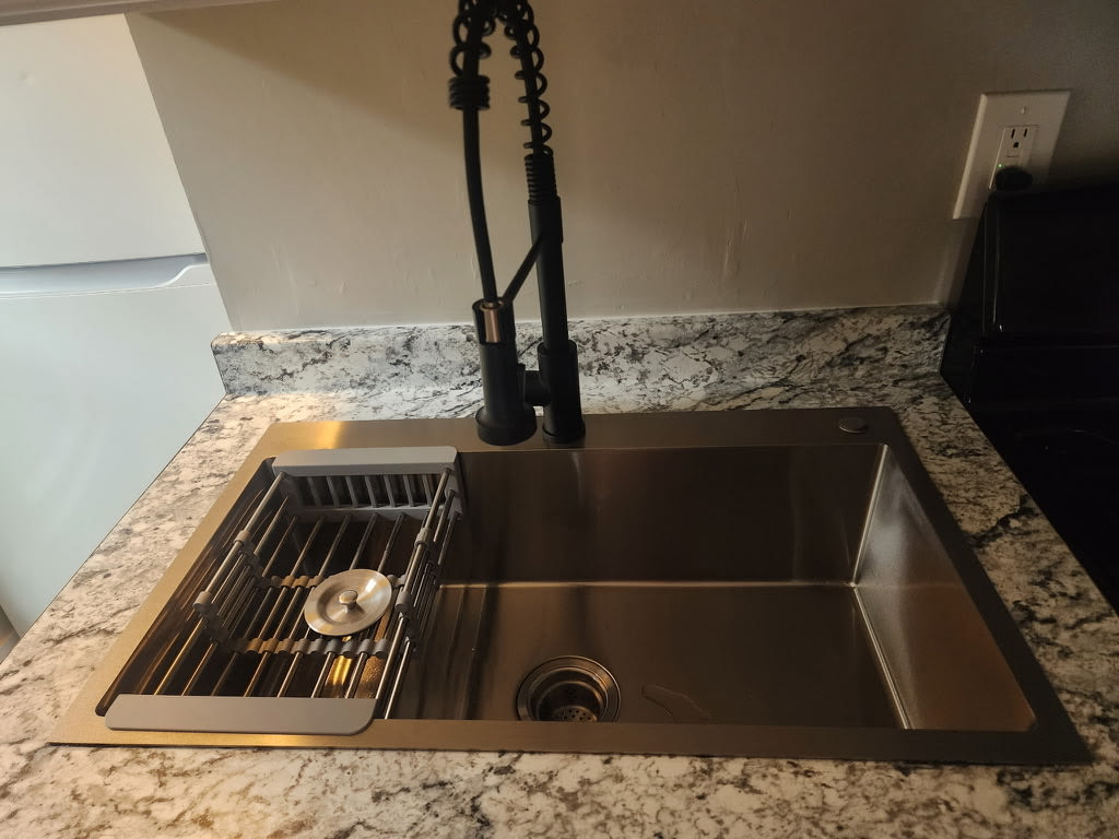 223 Baker – photo 3