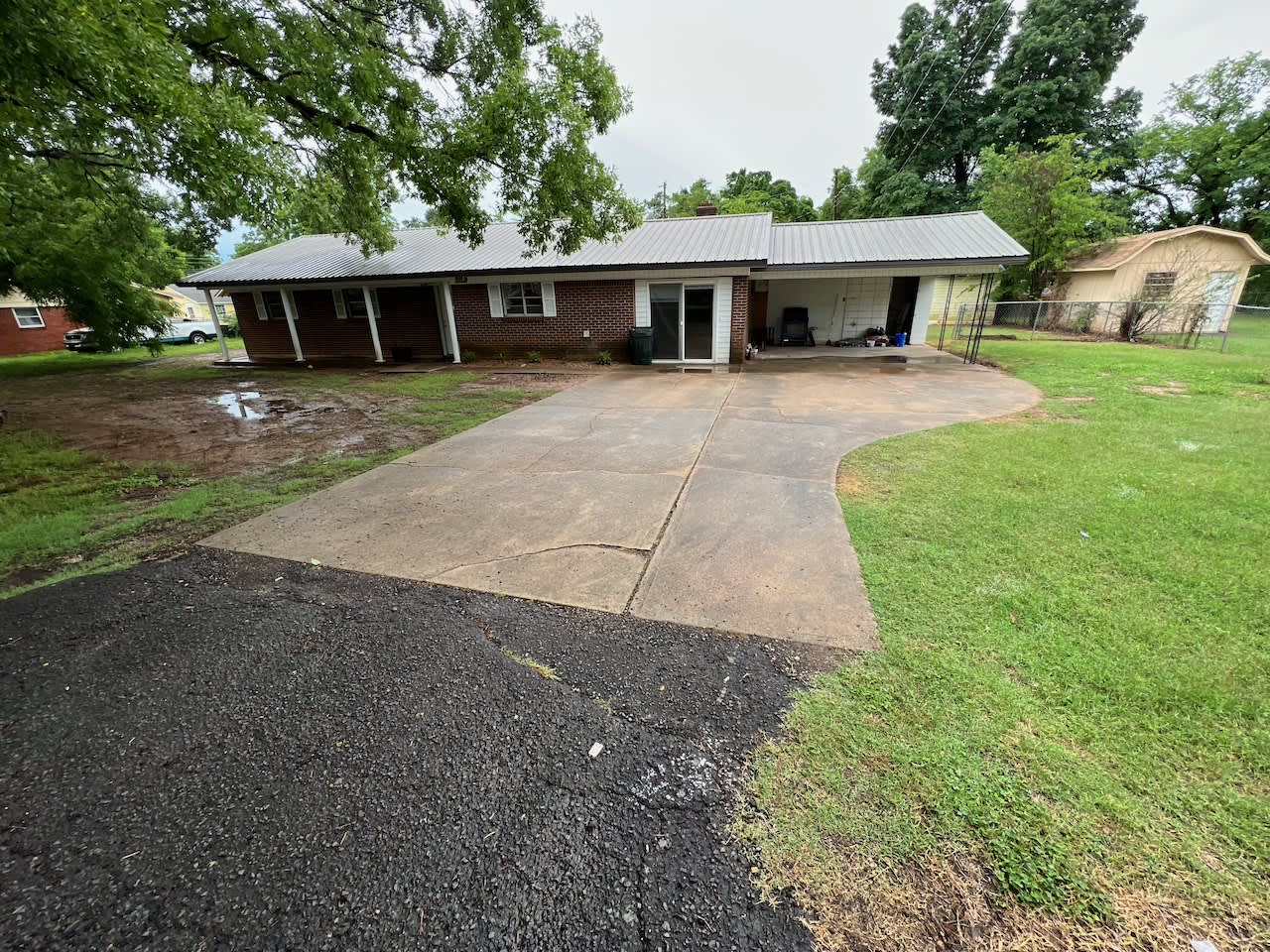 309 Stadium Dr – photo 1
