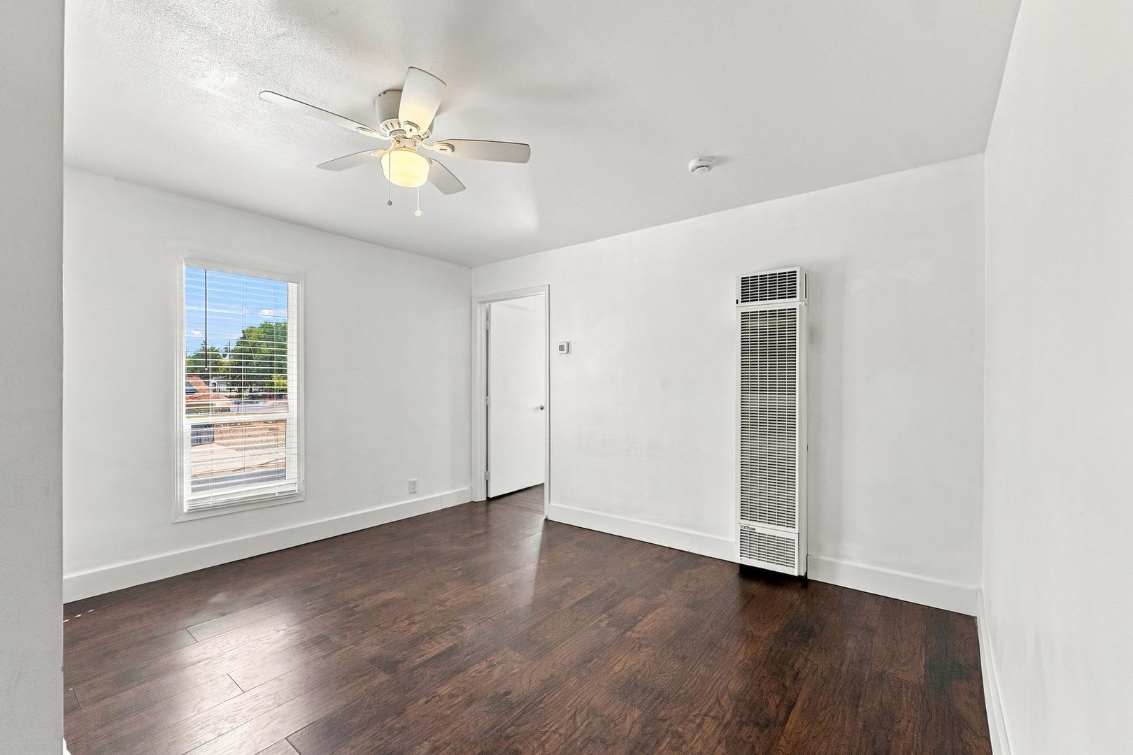 2440 B Avenue – photo 2