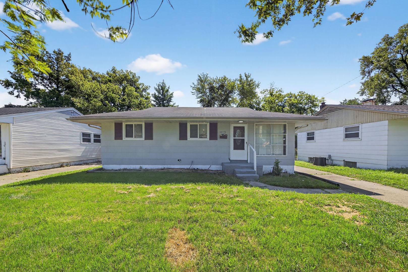 Charming 3 Bedroom 1 Bath Home Located At 10772 Spring Garden – photo 2