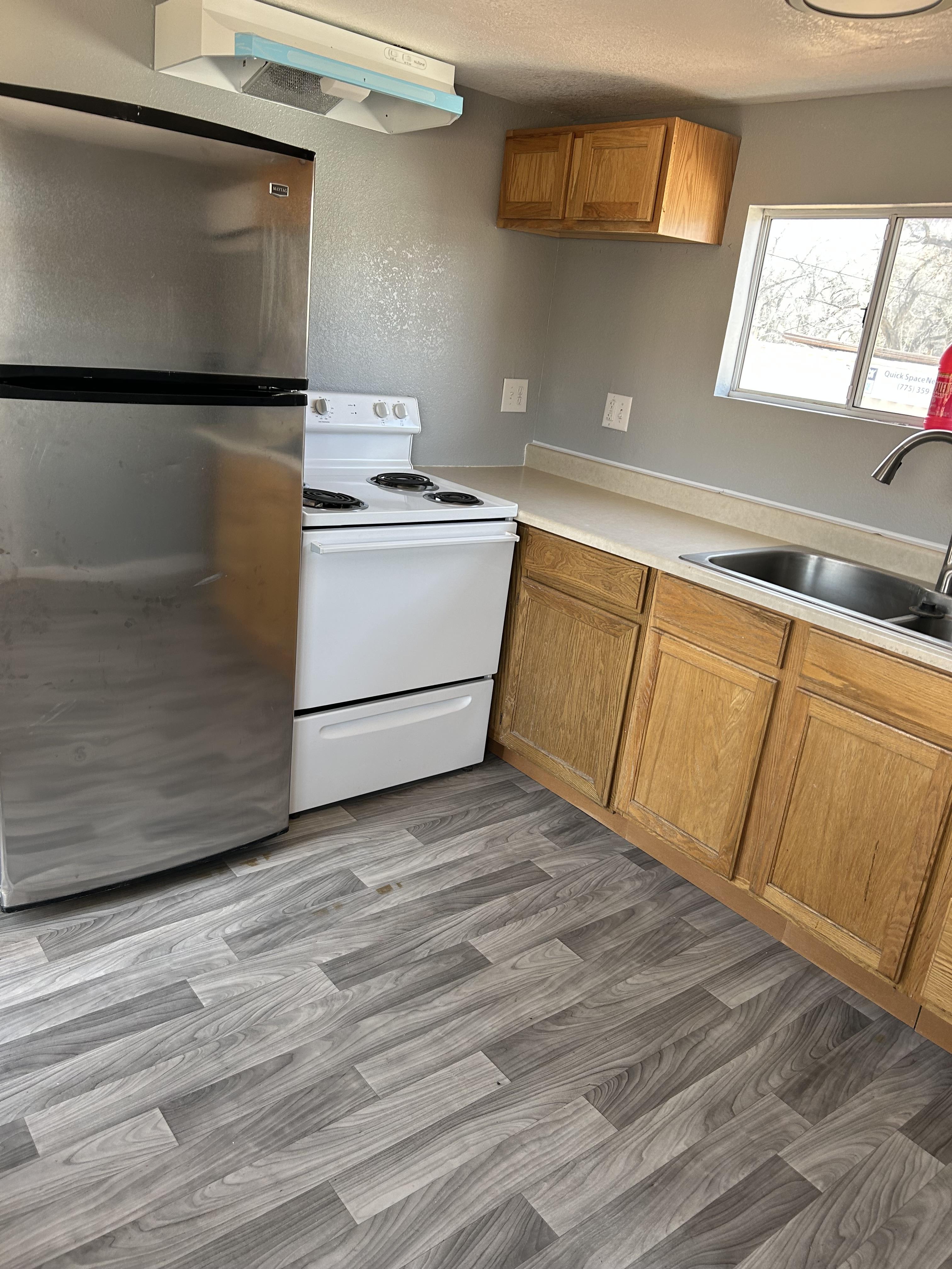 1740 Murphy Ln – photo 3