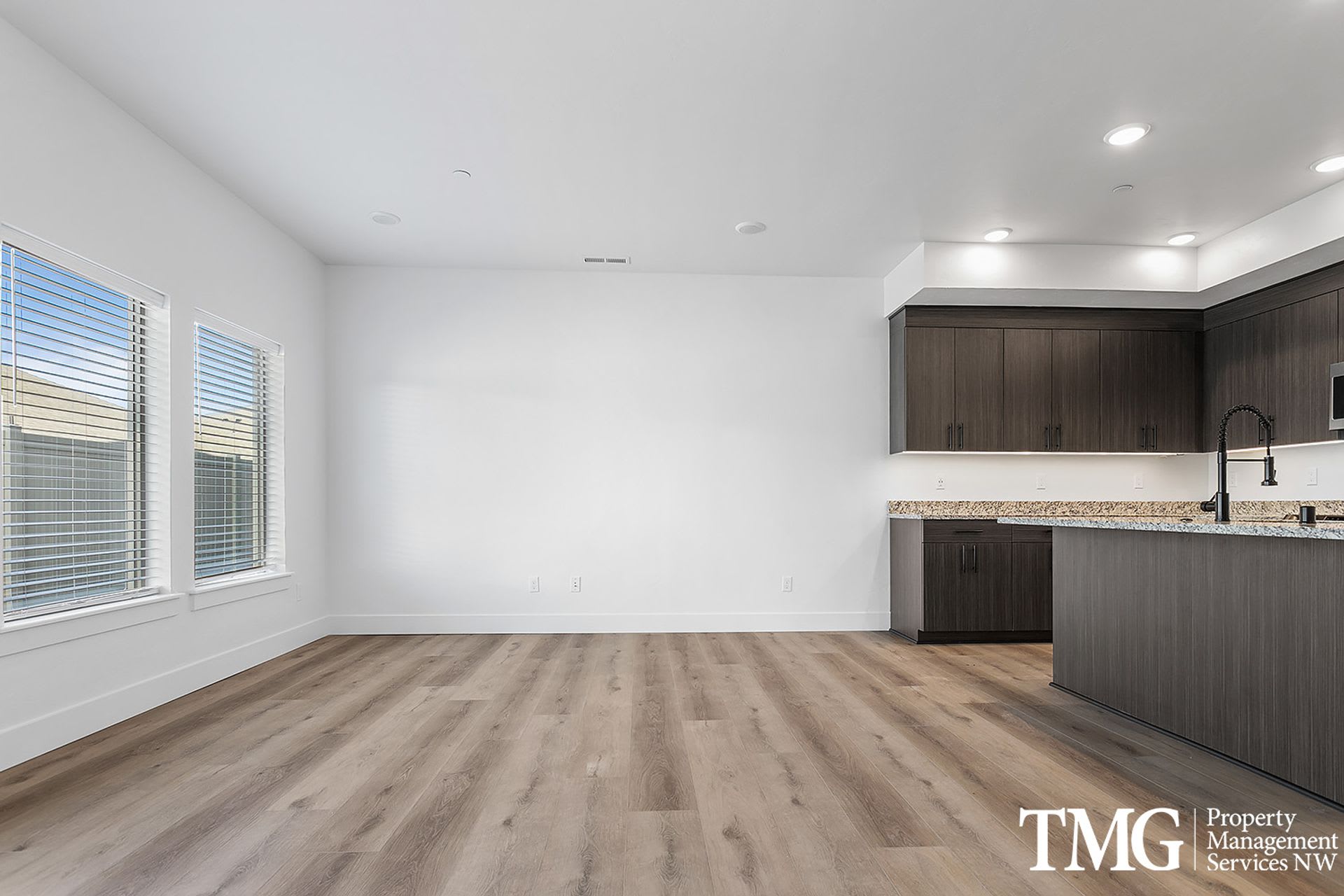 Vintage Park Townhomes – photo 4