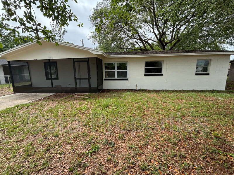2436 Lilly Street – photo 4