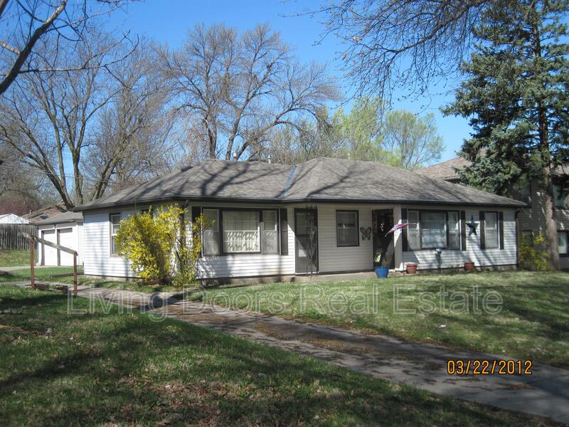 323 S 47th St – photo 4