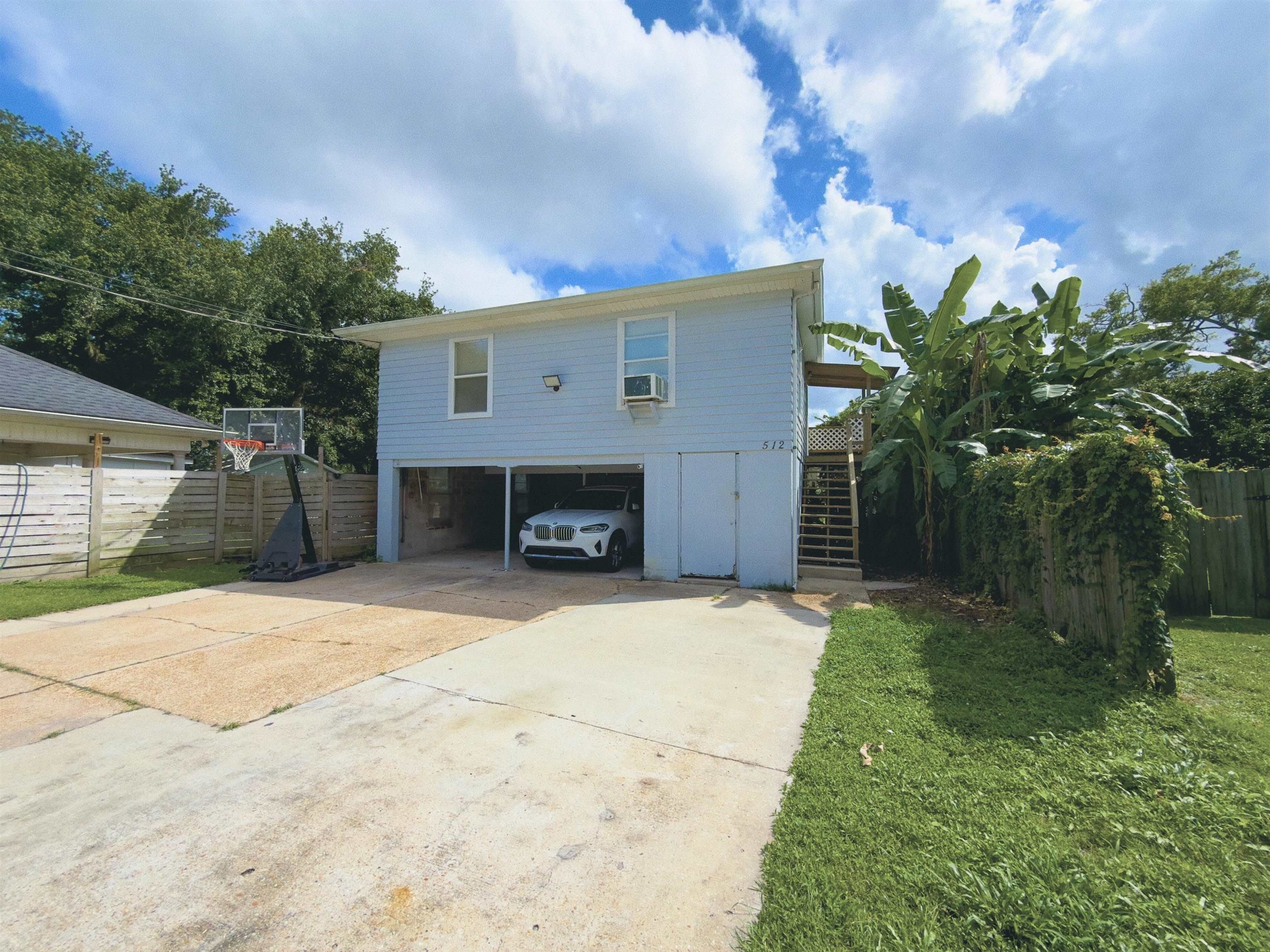 512 Crescent Boulevard – photo 2