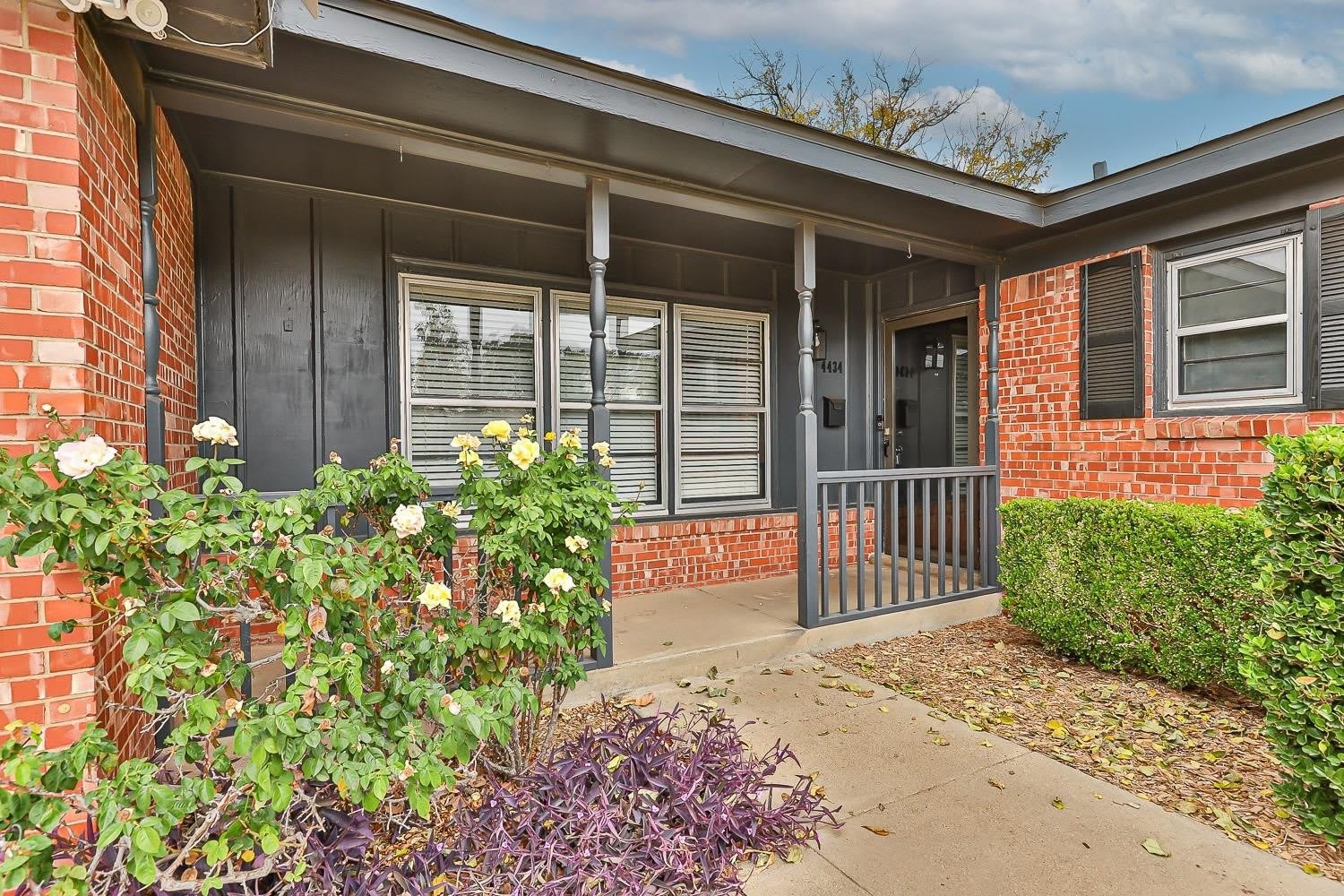 4434 28th Street – photo 2