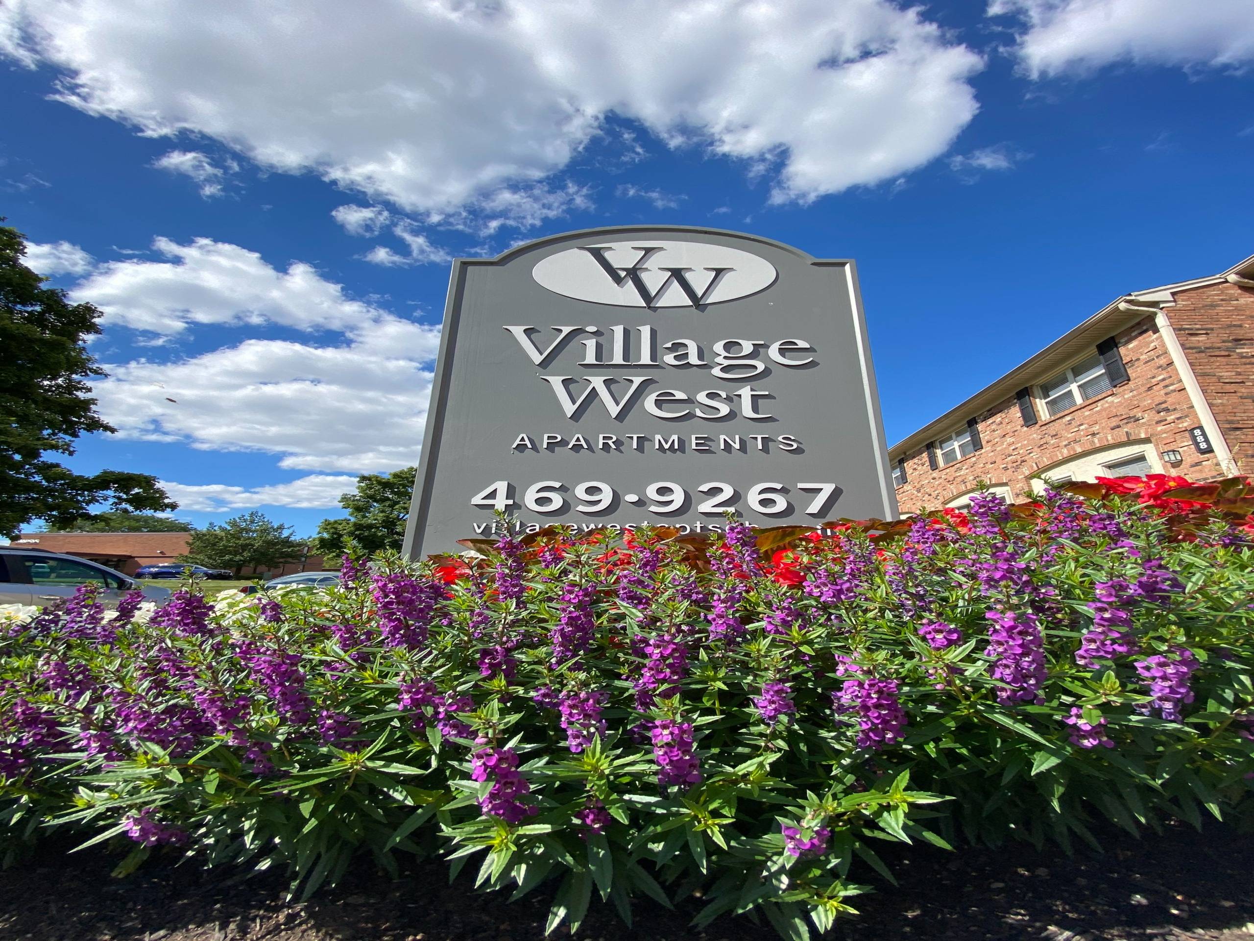 Village West – photo 2