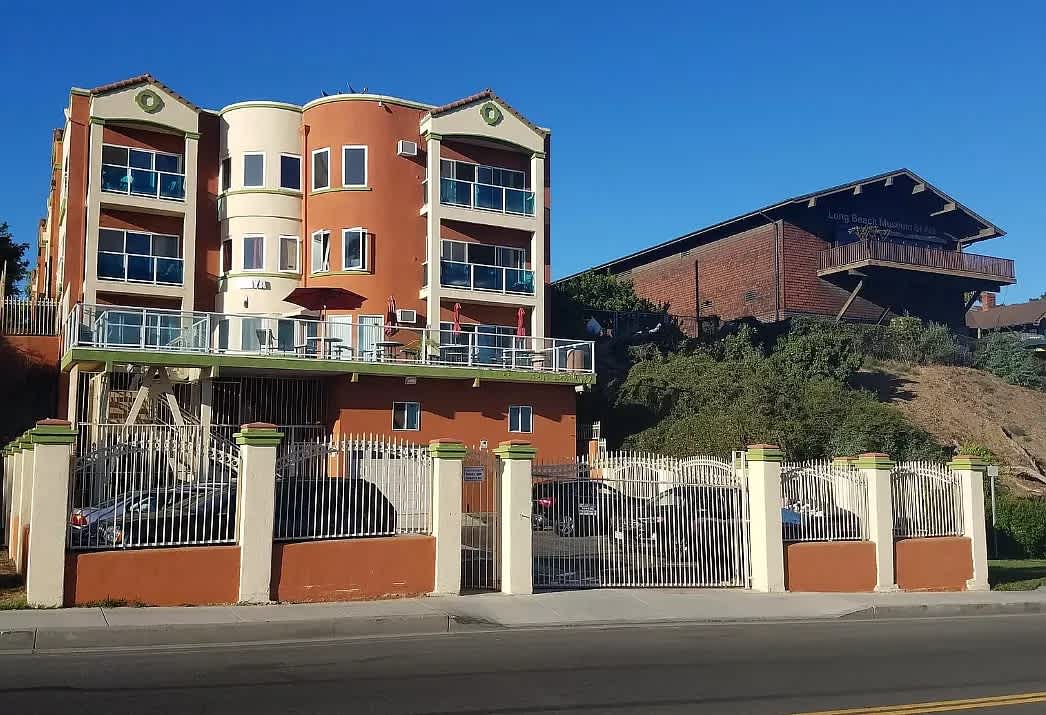 2230 E Ocean Blvd # SDHBDF43 – photo 5