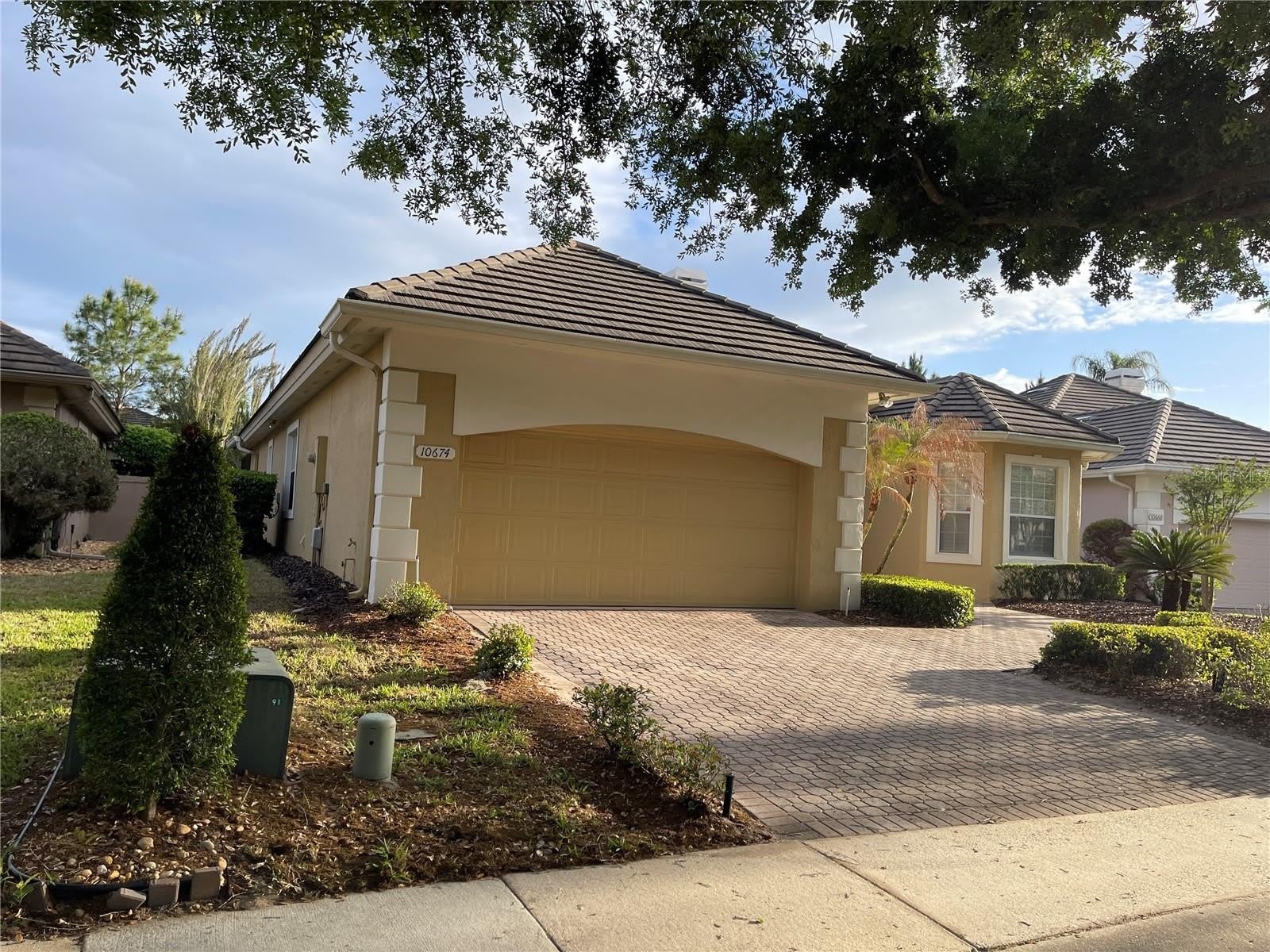 10674 WOODCHASE Circle – photo 3