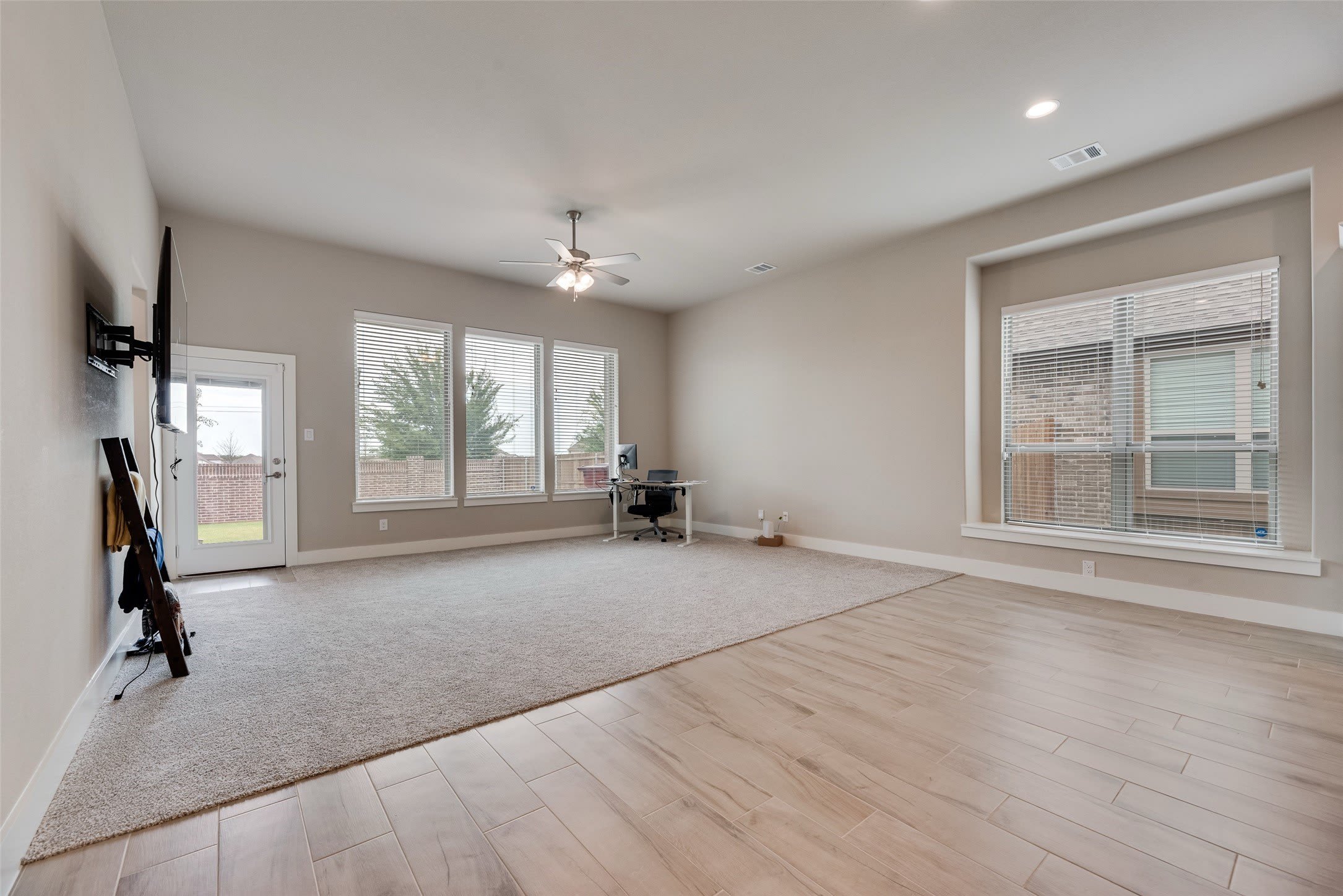 5016 De Berry Lane – photo 3