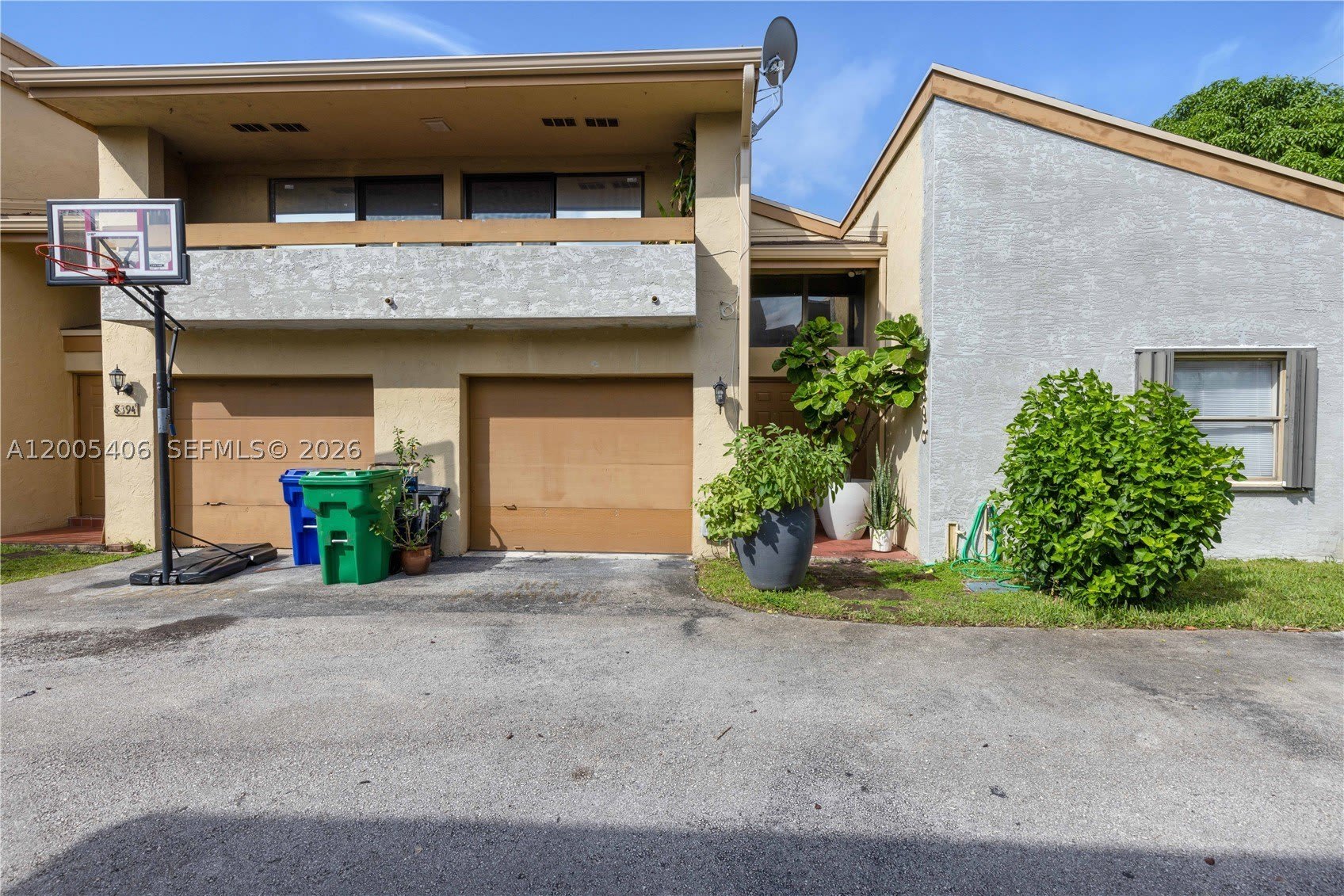 8390 N Missionwood Cir – photo 3