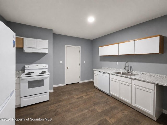 119 N River Street – photo 2