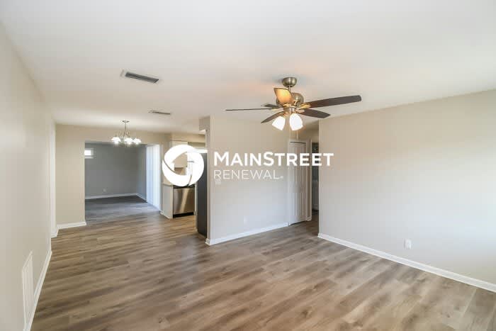 431 Ameca Avenue – photo 3