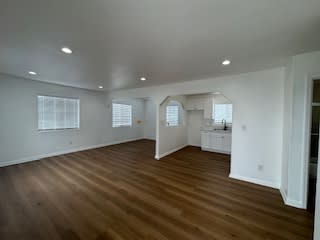 1309 W 96Th St – photo 2