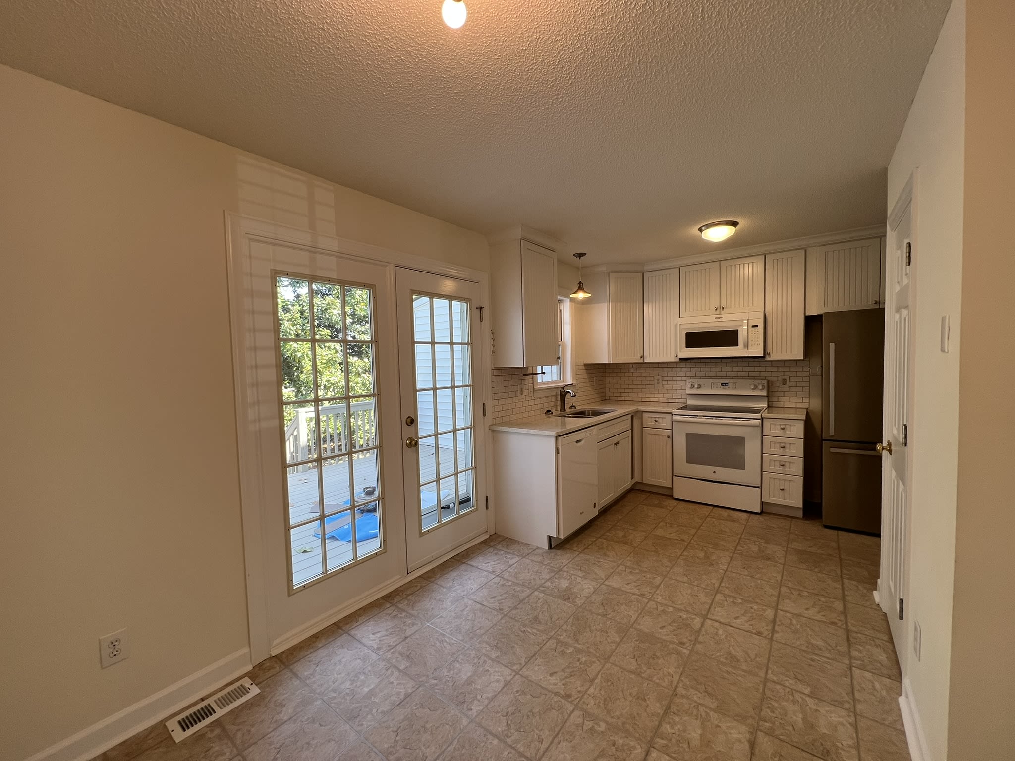 1722 Stroll Cir – photo 3