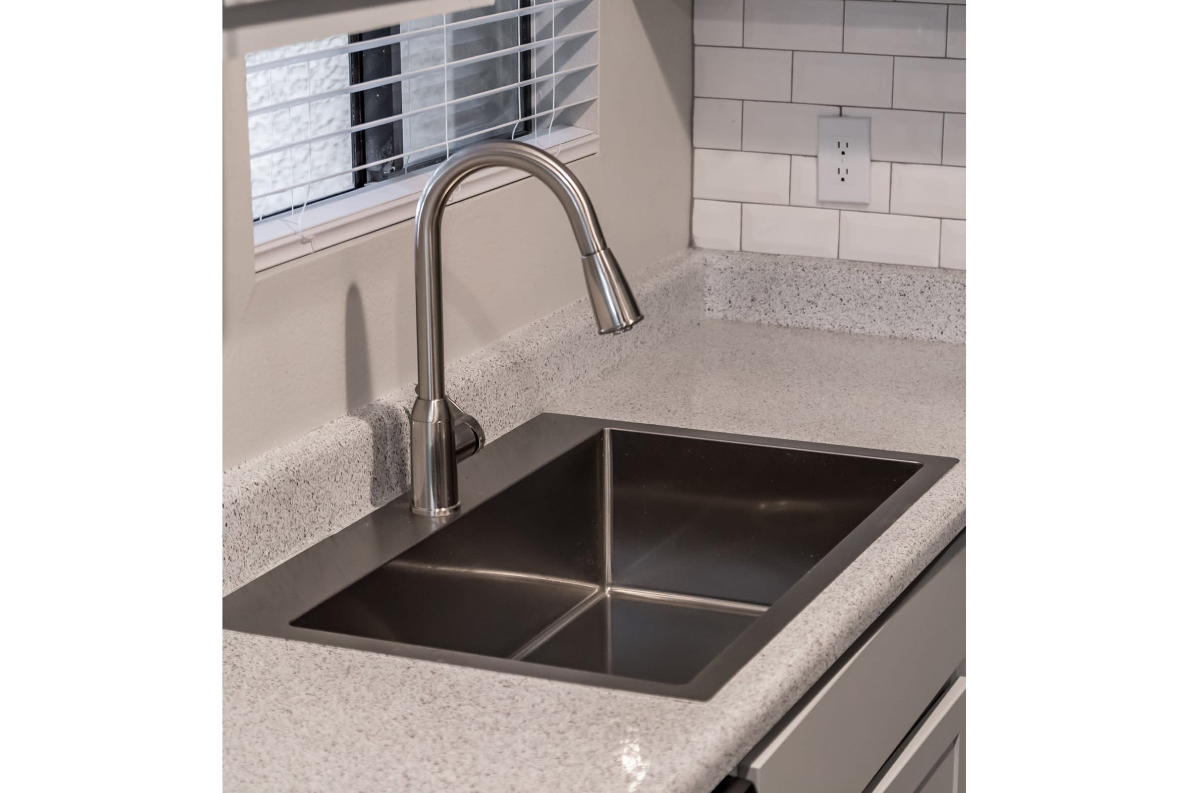 Ashley Oaks Apartments – photo 2