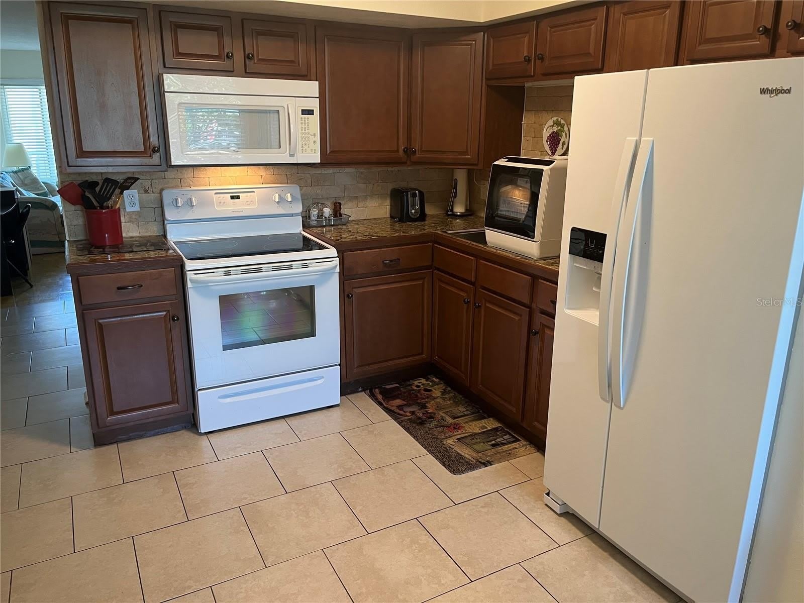 2071 AUSTRALIA Way W – photo 3