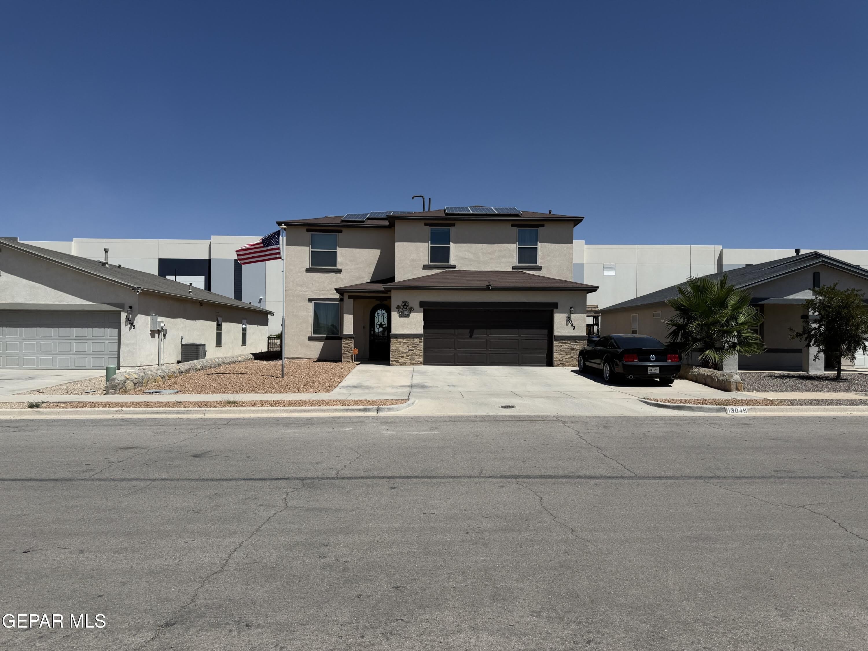 13049 Aerodrome Avenue – photo 1