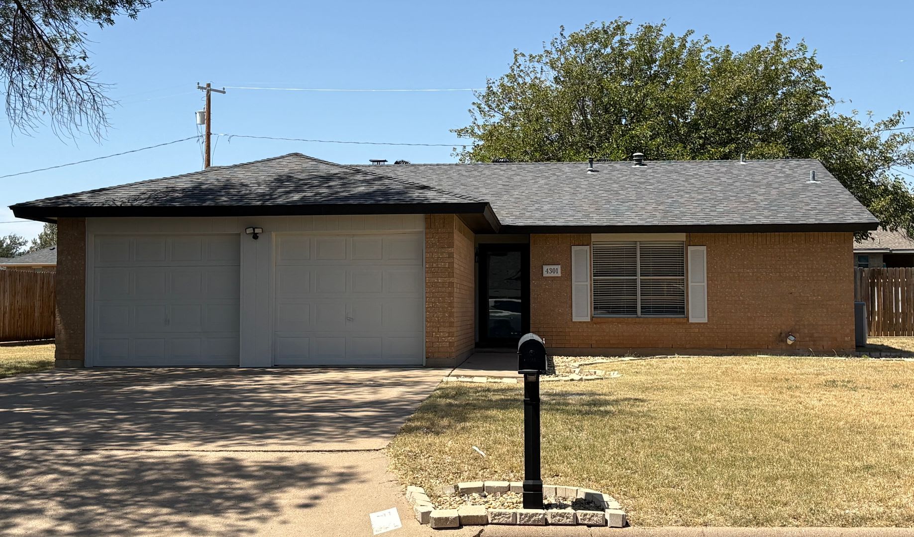 4301 Lubbock Ave. – photo 1