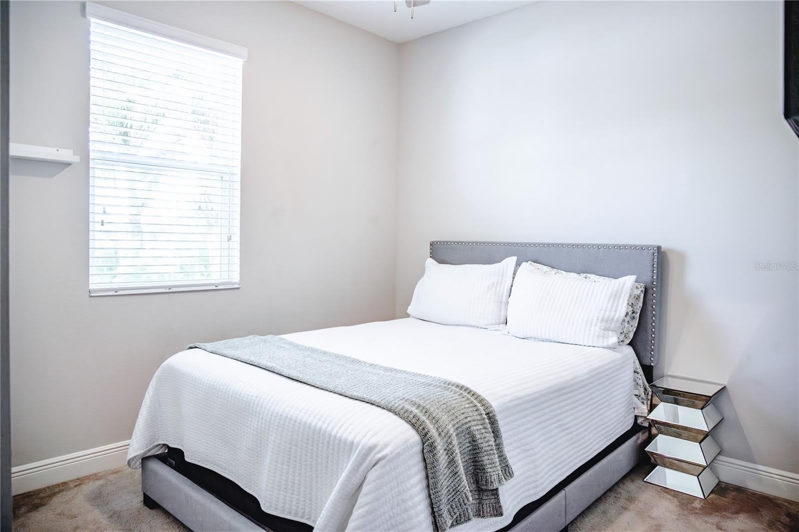 10452 LAGUNA PLAINS Drive – photo 3