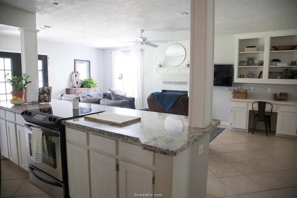 3202 Wildrye Drive – photo 2