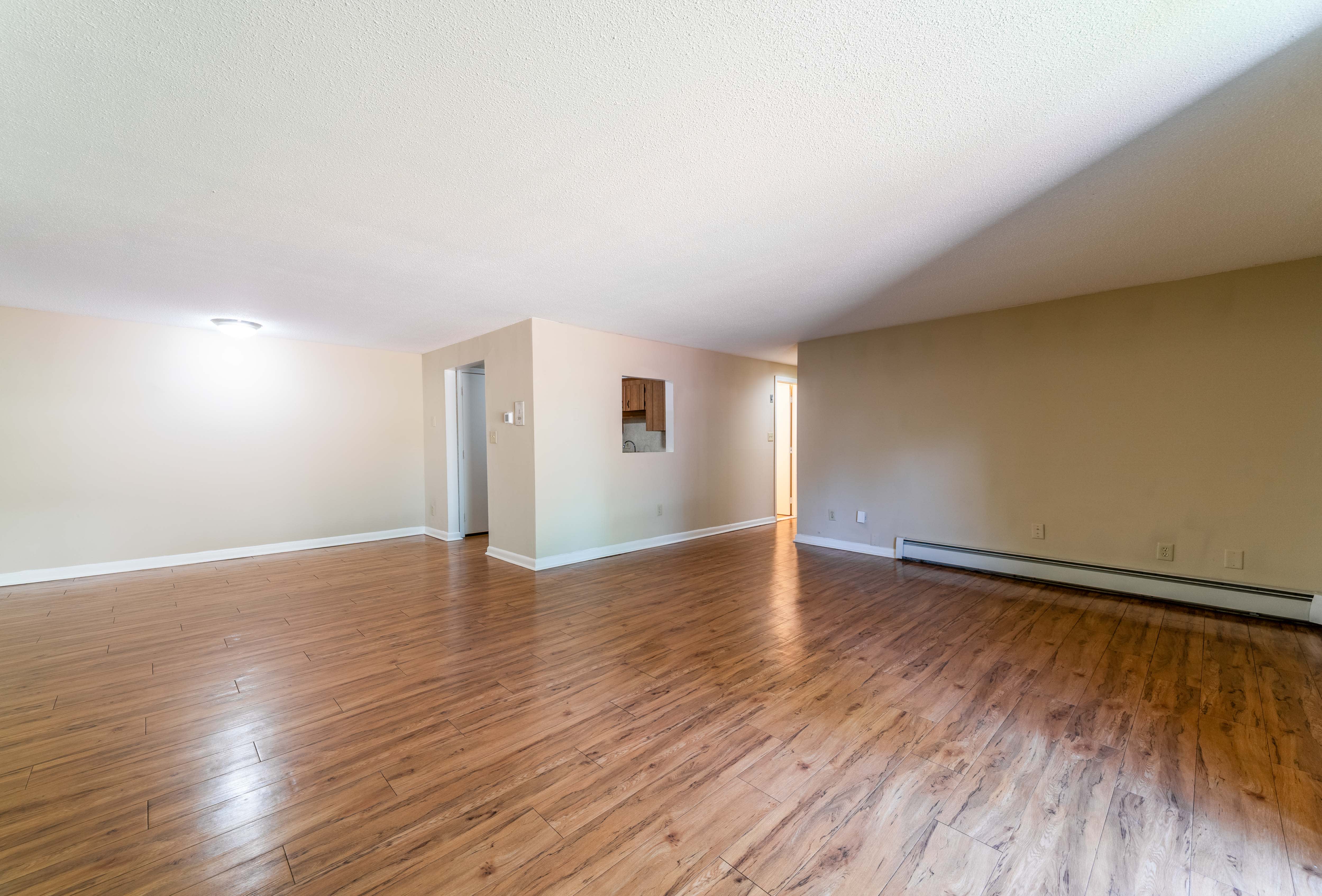 Royal Crest Estates Marlboro – photo 5