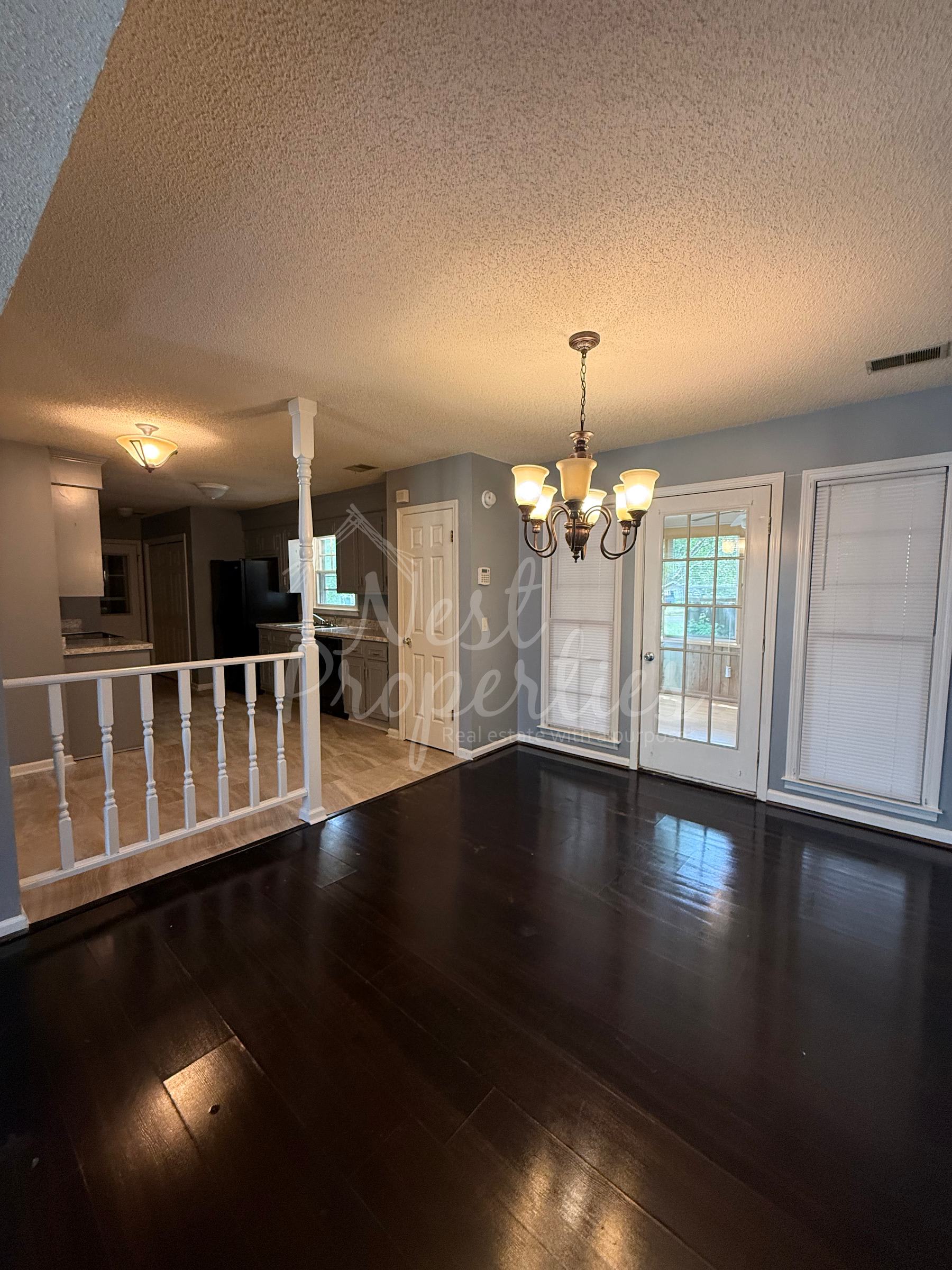 105 Elstow Road – photo 5