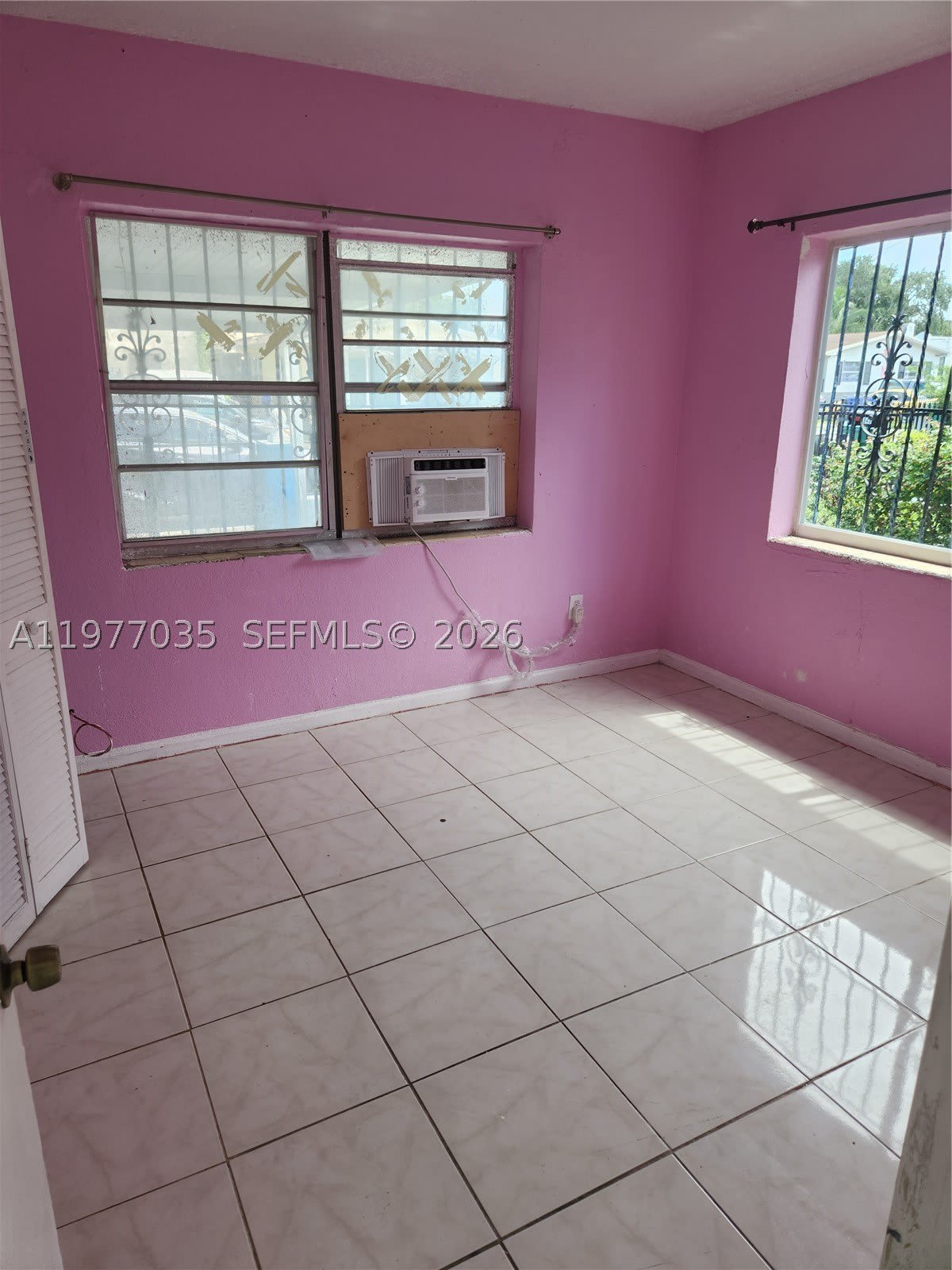 6950 NW 6th Ct – photo 4