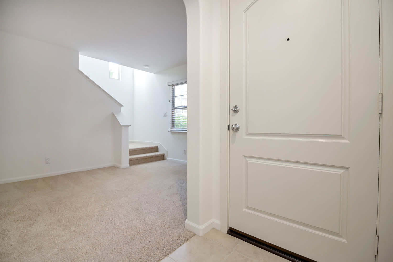 Nestled in the Woodbury Community- detached 2-bedroom Bowen Court Town Home – photo 5