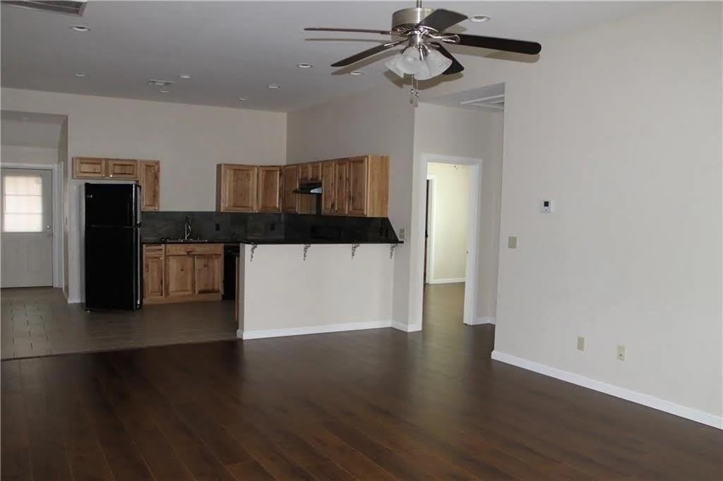 523 Main Street – photo 3