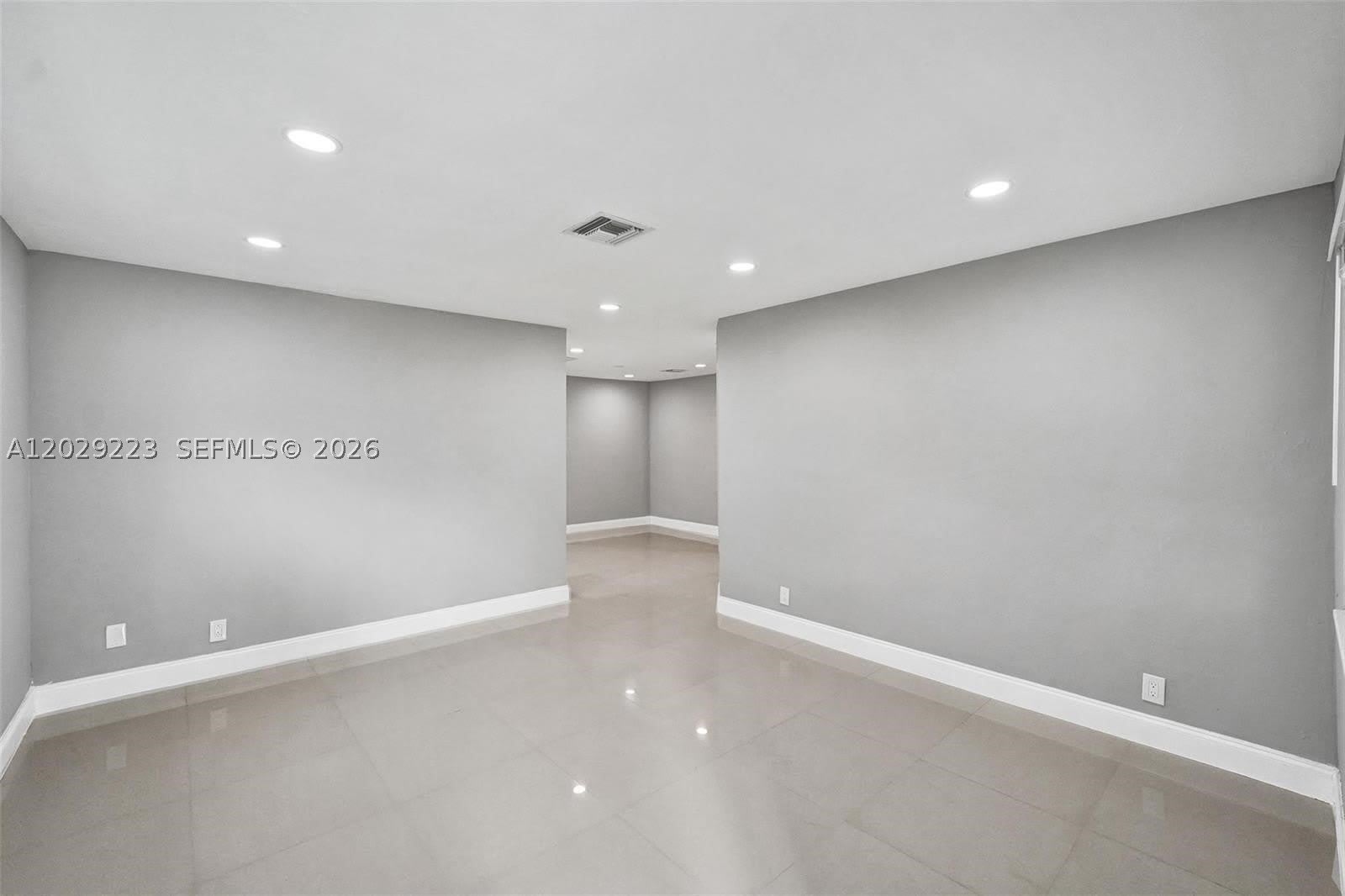 1423 Garfield St – photo 4