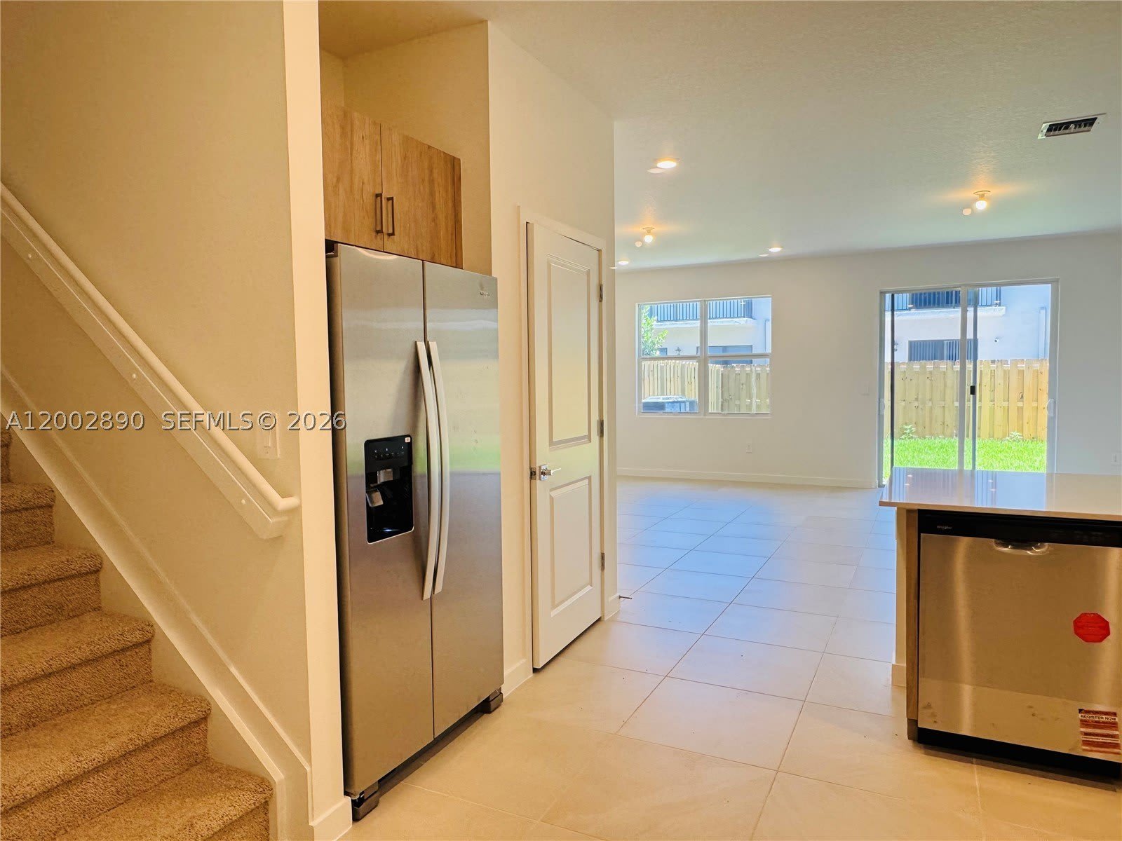 178 NE 14th Avenue – photo 4