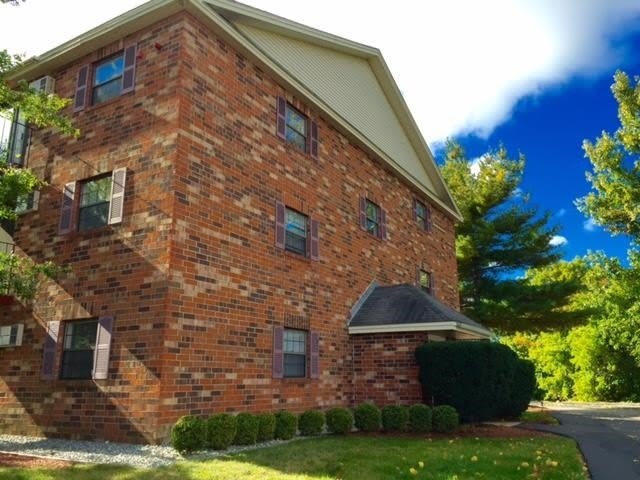 11 Railroad Avenue – photo 5