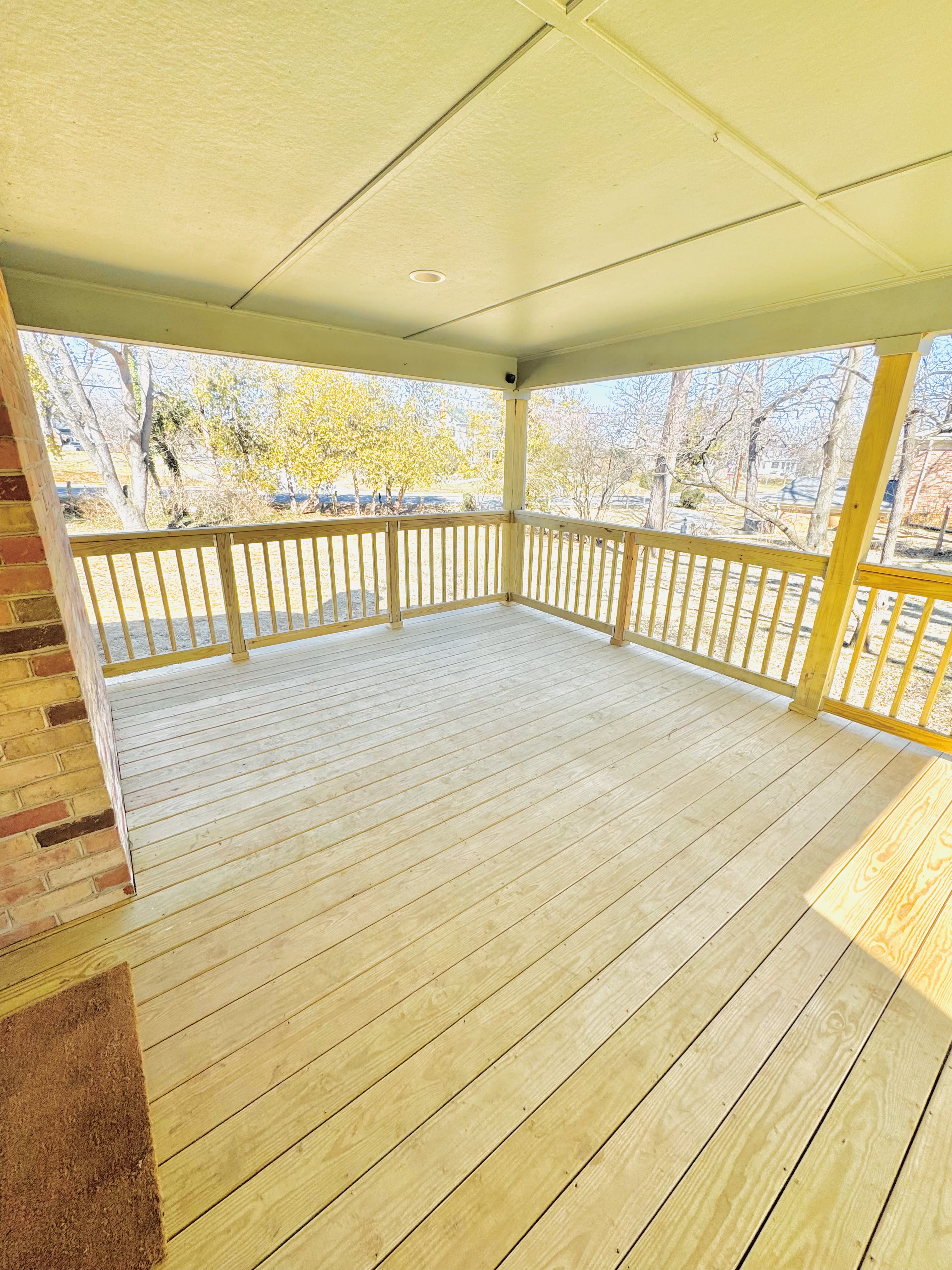216 South Buckmarsh Street – photo 4
