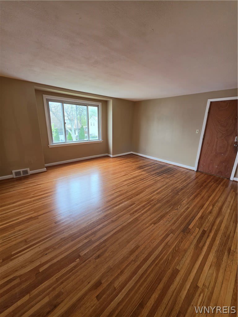 351 Stillwell Avenue – photo 3