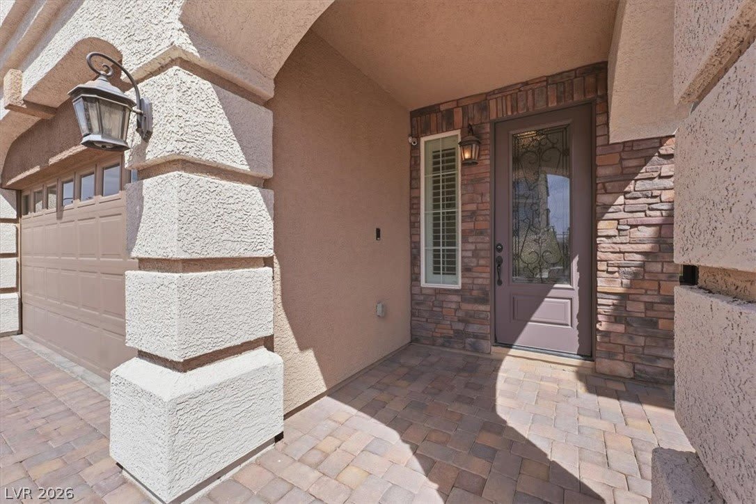5238 Lake Sonoma Avenue – photo 2