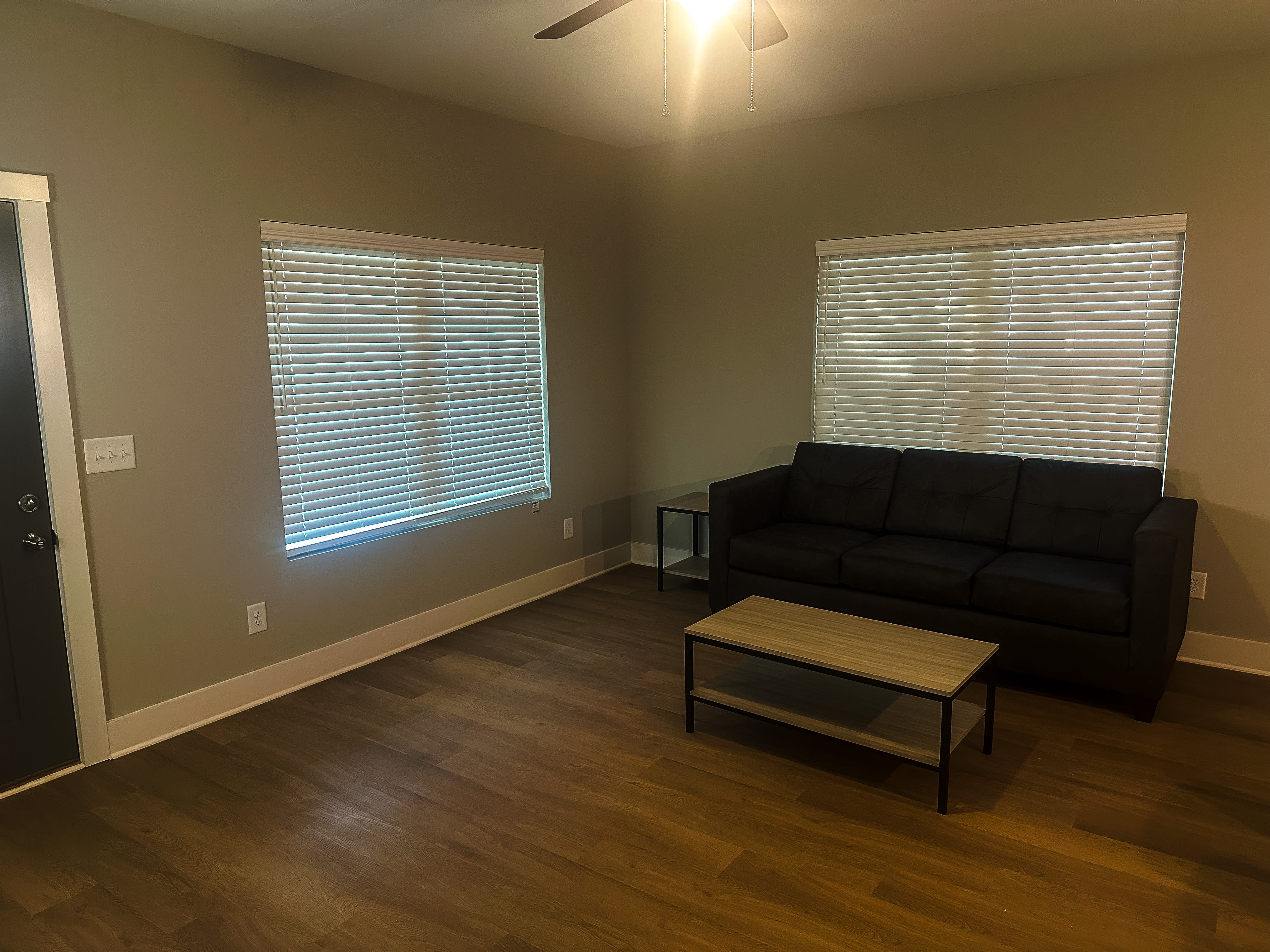 229 Vine Street – photo 3