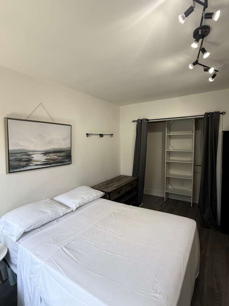 3300 Southwest 9th Terrace – photo 2