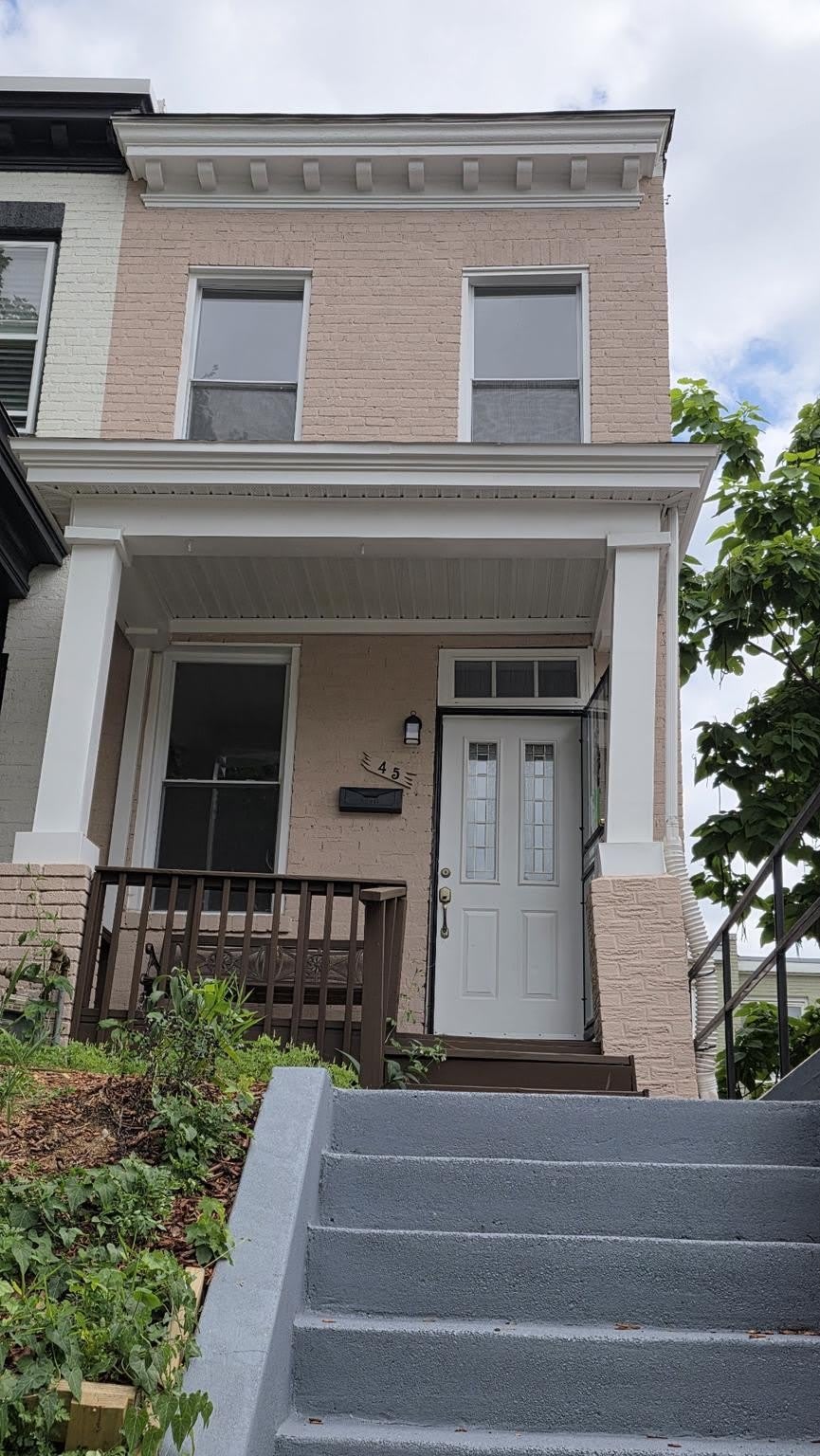 45 TODD Place NE – photo 1