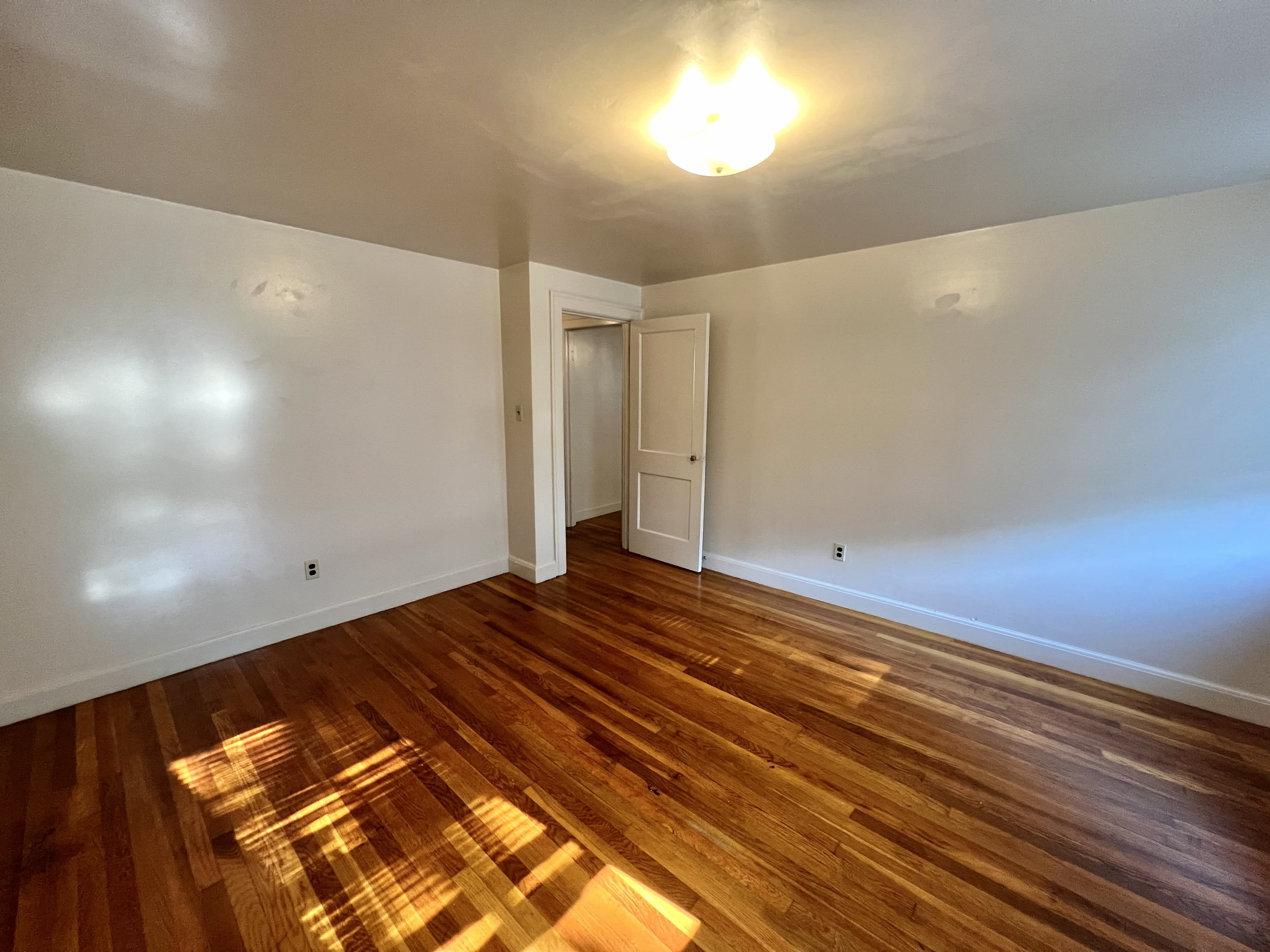 81 Fuller St – photo 4
