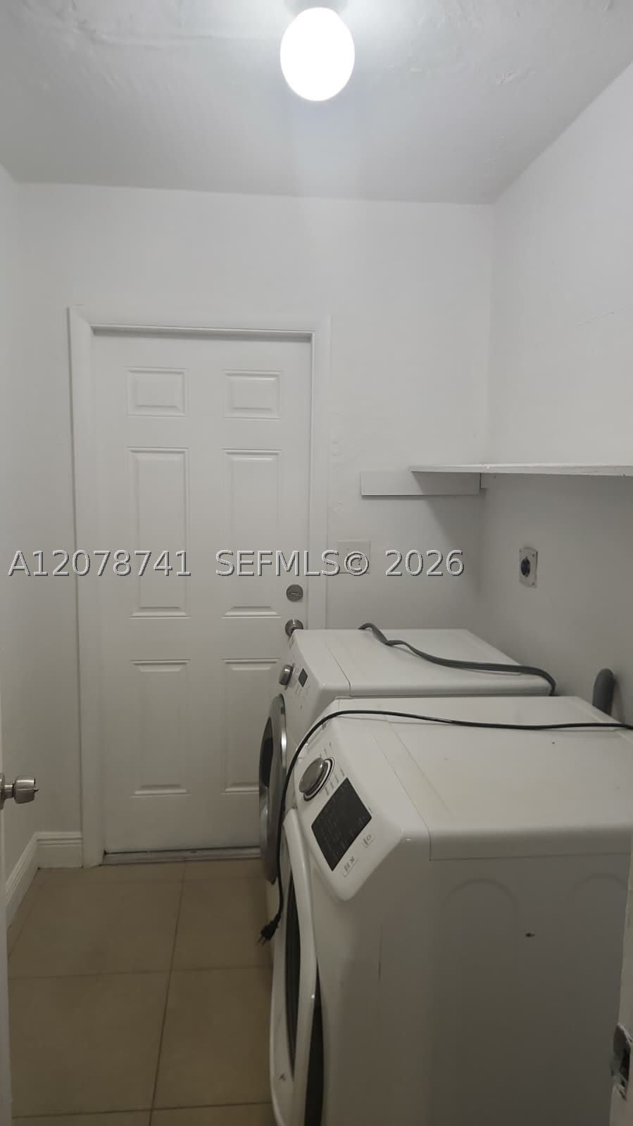 2736 NW 15th St – photo 4