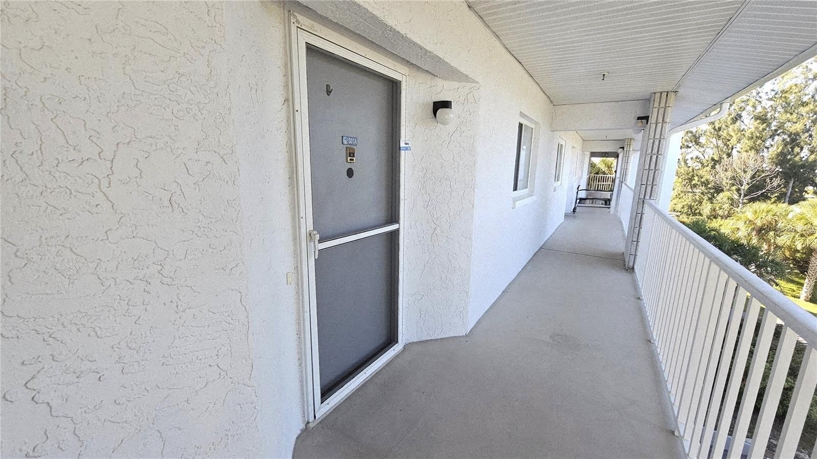 1401 S MCCALL Road – photo 2
