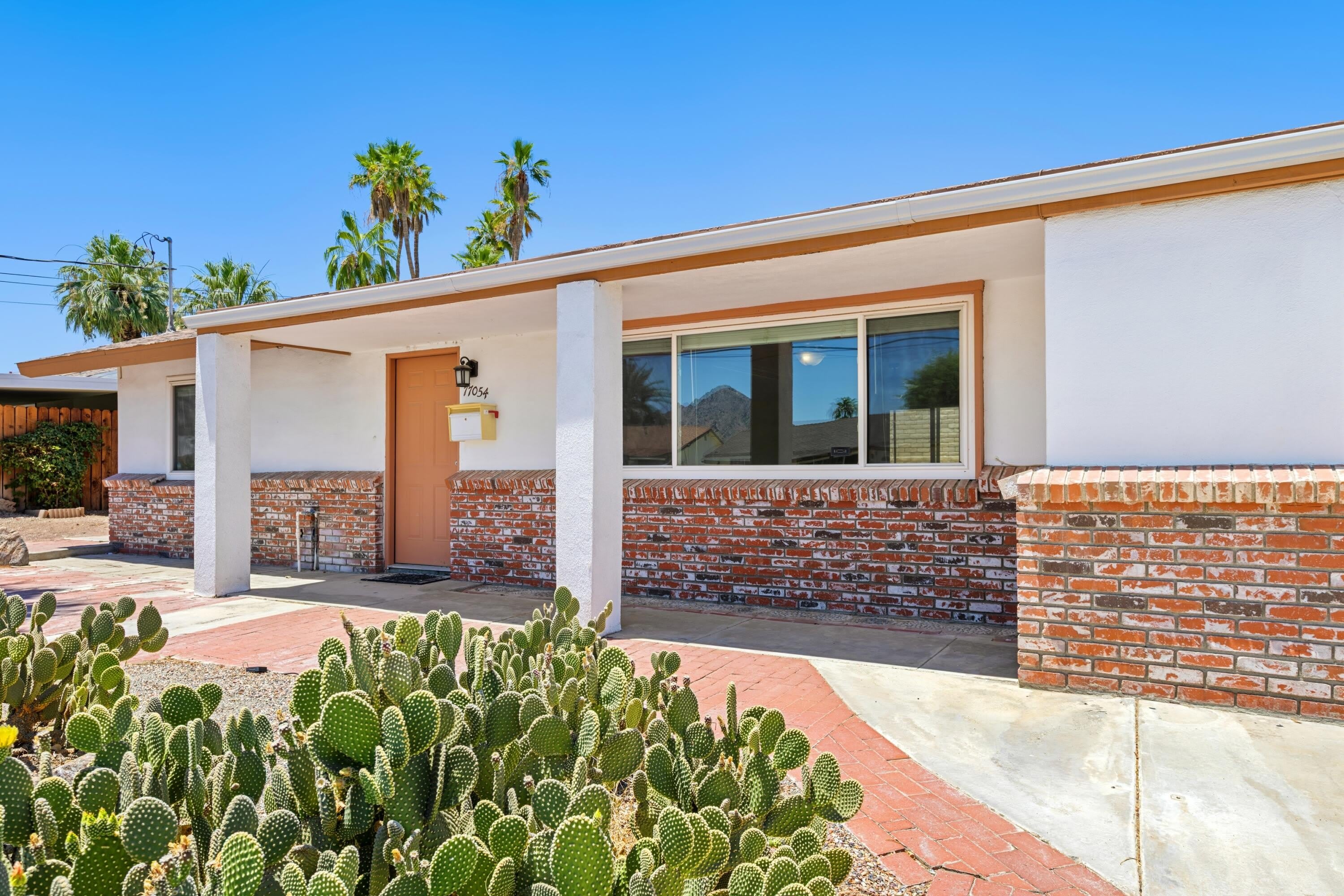 77054 California Drive – photo 2