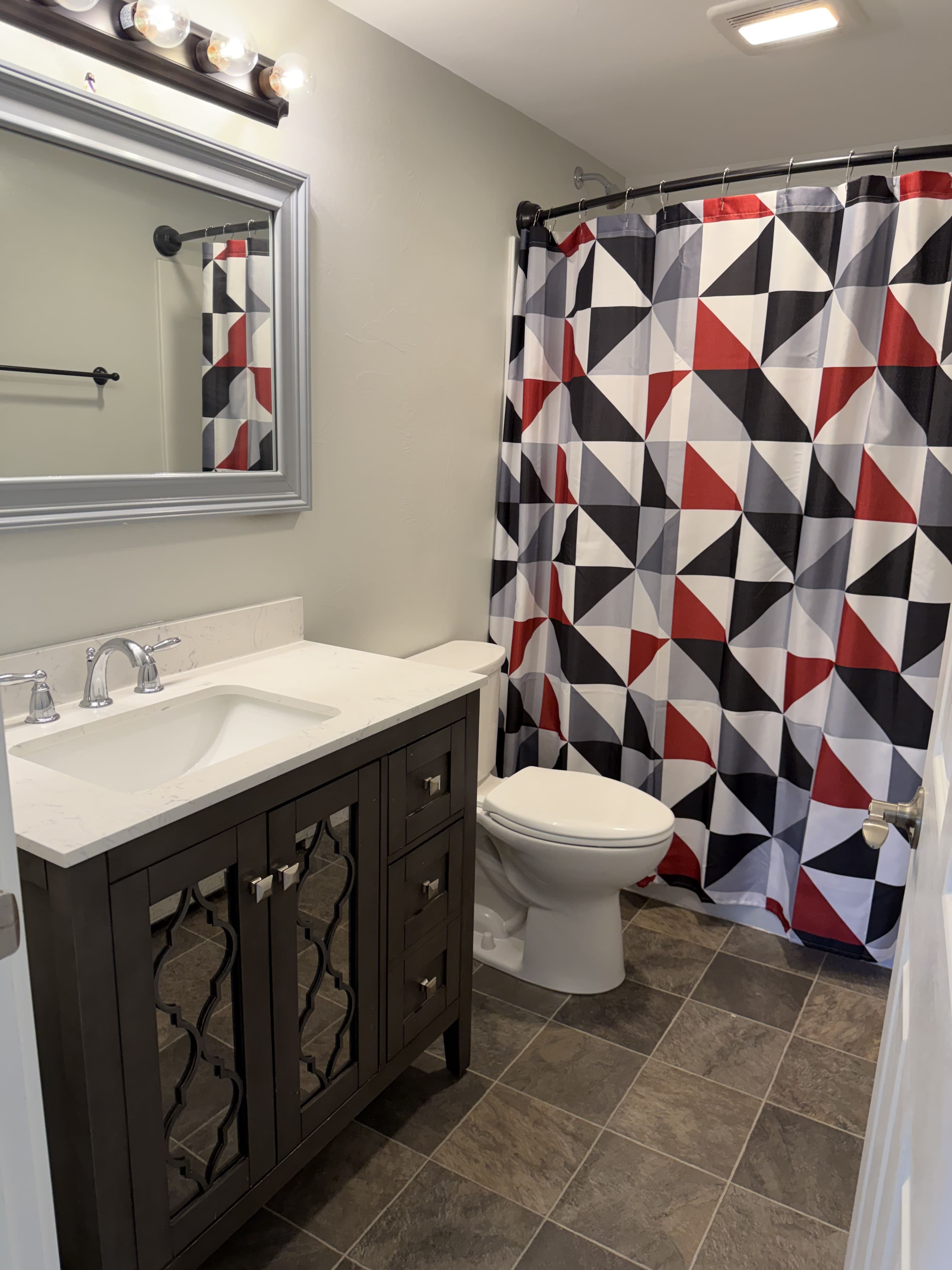 1818 Euclid Avenue – photo 3